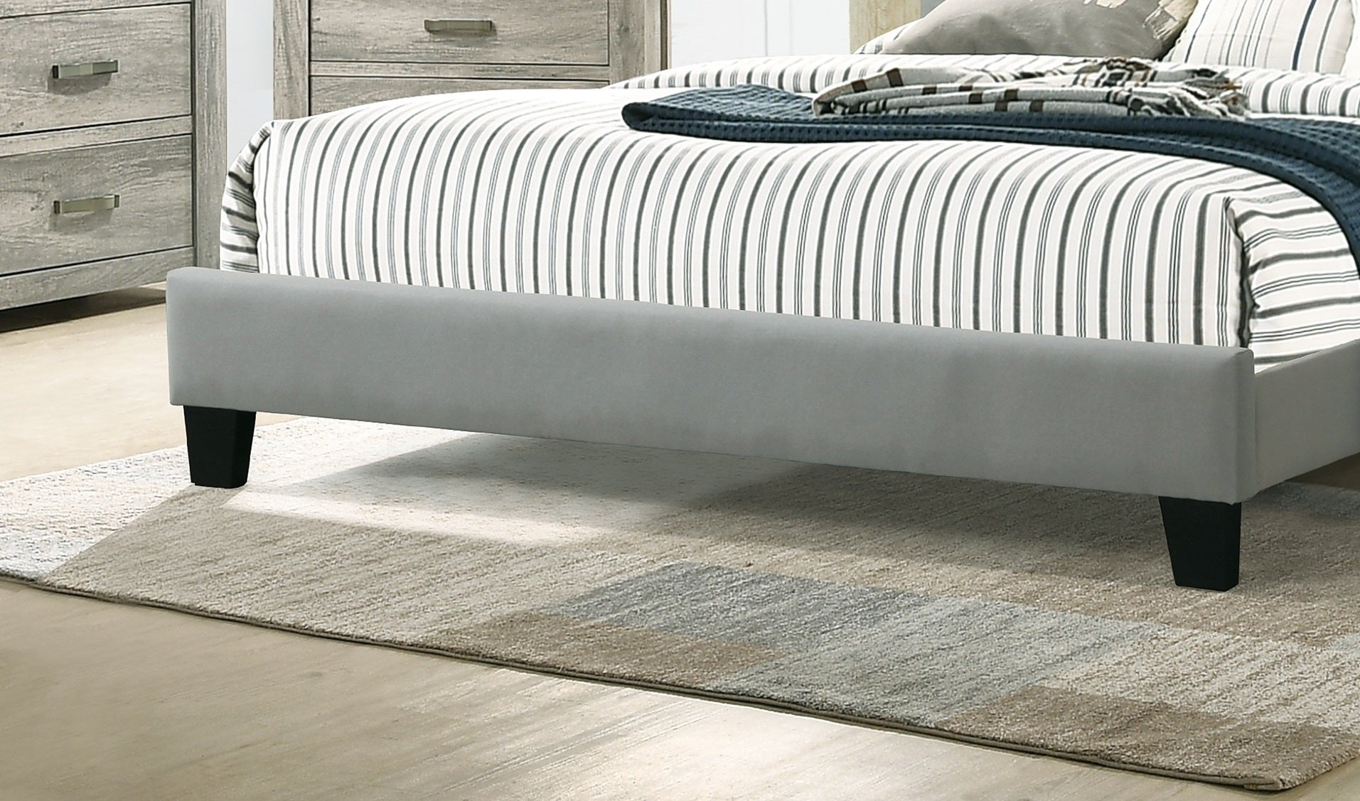 Contemporary 1Pc Queen Size Bed Grey Polyfiber Tufted Headboard Platform Bedframe Bedroom Furniture Box Spring Not Required Queen Grey,Light Gray Wood Bedroom Modern,Transitional Rubberwood Bed