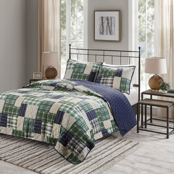 3 Piece Reversible Printed Quilt Set Green Navy Full Queen Green Navy Microfiber