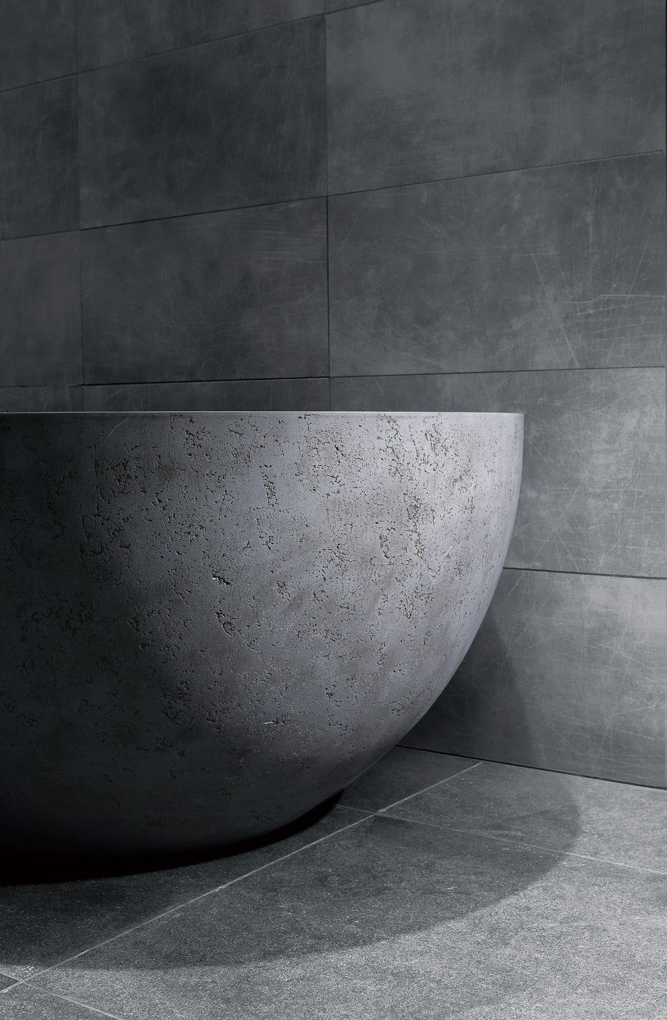 67'' 33'' Gray Freestanding Bathroom Soaking -