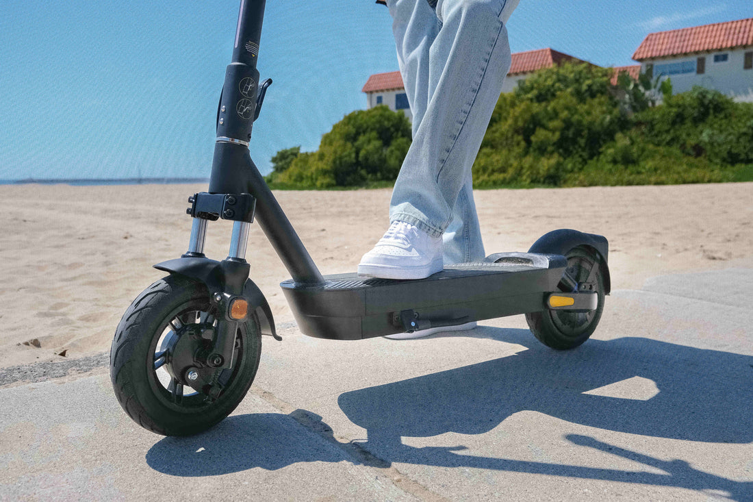 Dual Suspension Electric Scooter W 43.5 Miles Max Operating Range & 24 Mph Max Speed Black Black Aluminum