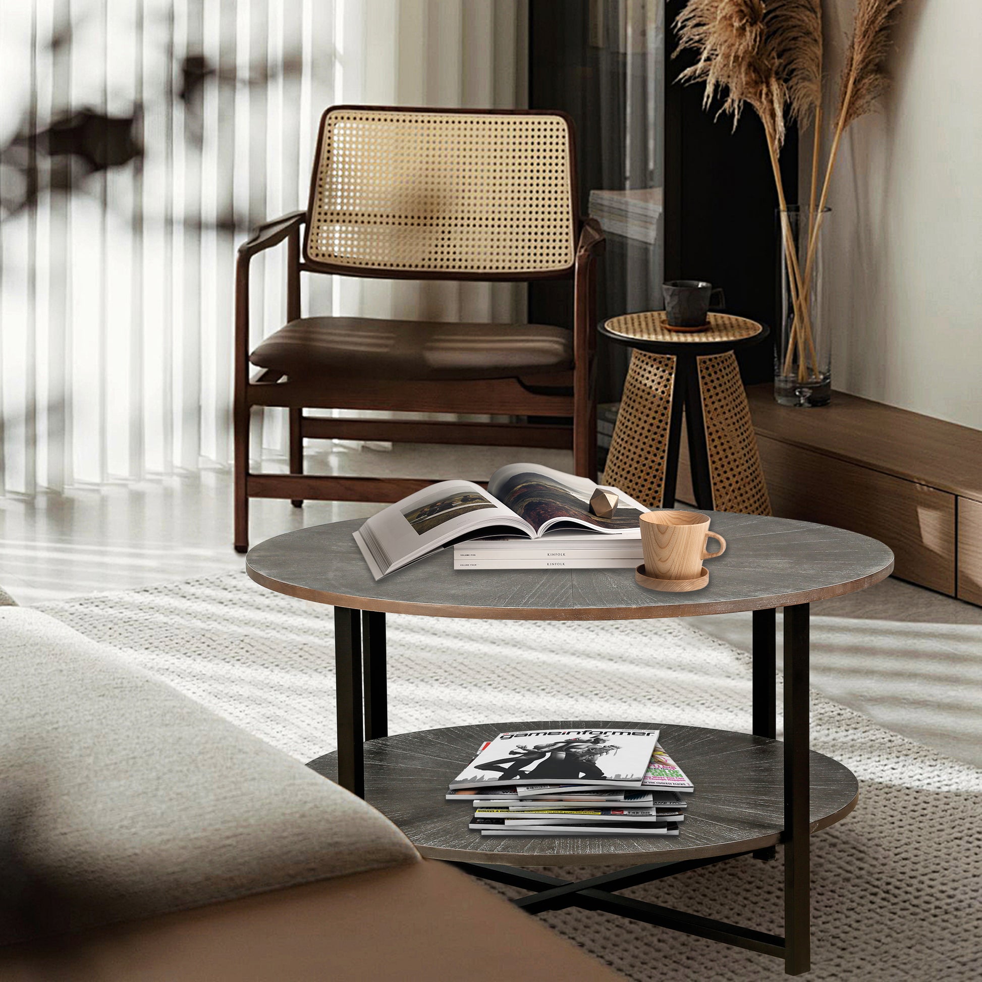 31.5"D X 31.5''W X 18.3''H Round Coffee Table With 2 Tier Storage, Farmhouse Living Room Cocktail Table With Black Metal Leg,Patchwork Desktop Effect Easy Assembly Antique Brown Antique Brown Brown Primary Living Space Antique Floor Mount Round Open