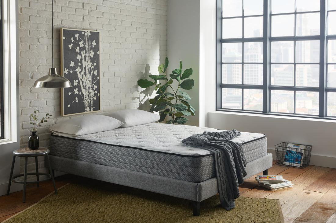 10" Twin Xl Mattress With Gel Memory Foam 884 Pocketed Coil White Gray Memory Foam And Polyurethane Foam Fabric Twin Xl