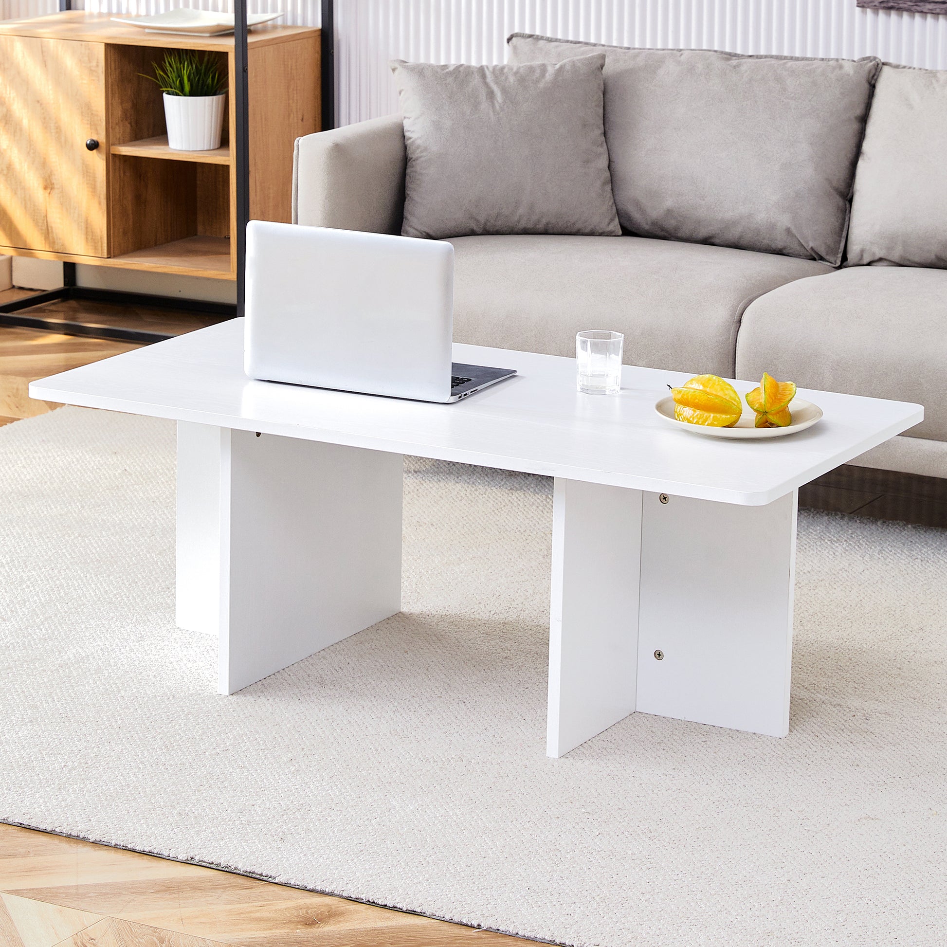 A Modern And Practical White Coffee Table. The Coffee Table Is Made Of Medium Density Fiberboard Material, Suitable For Living Room, Bedroom, And Study. Ct 2O White Mdf