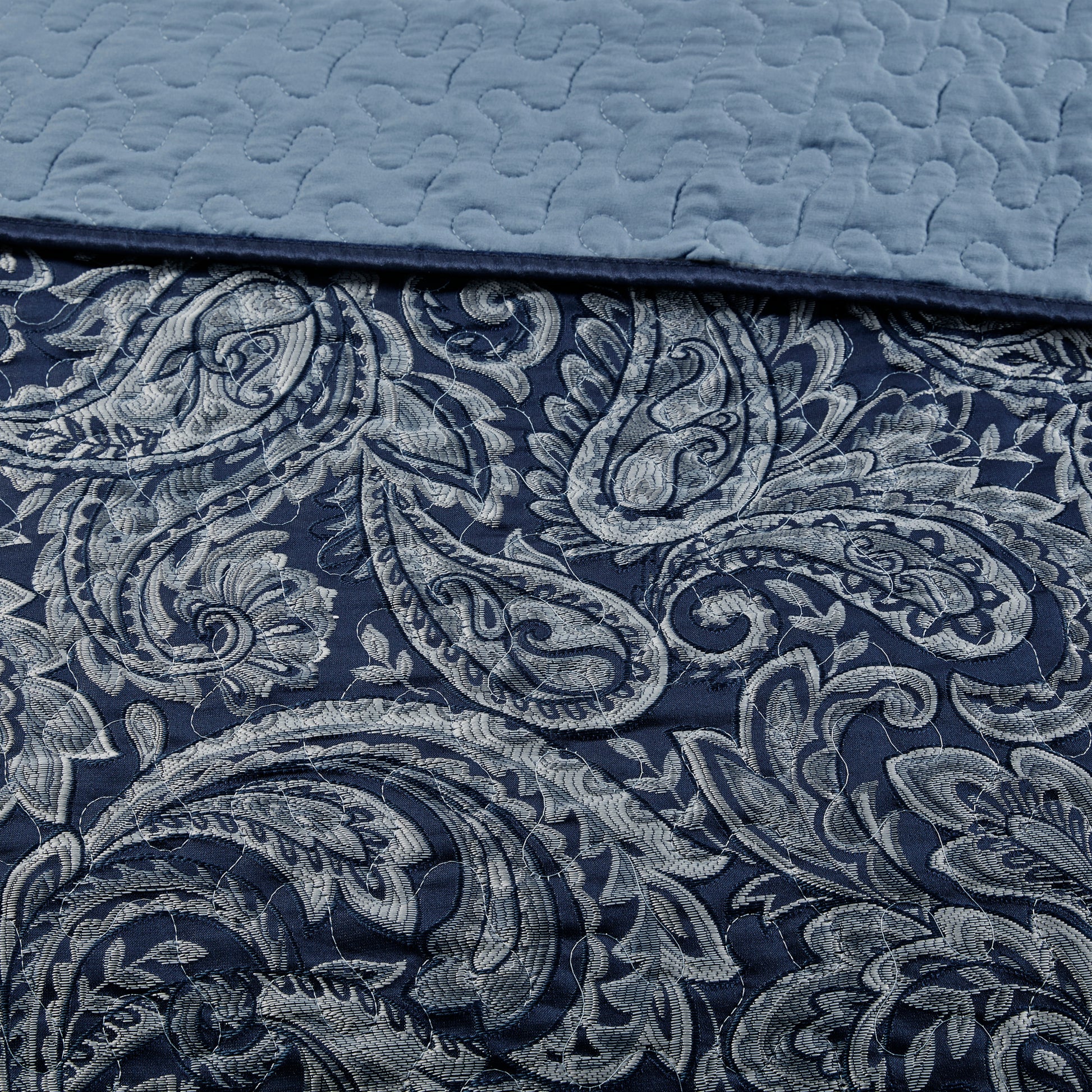 5 Piece Jacquard Bedspread Set With Throw Pillows Navy King Queen Navy Cotton