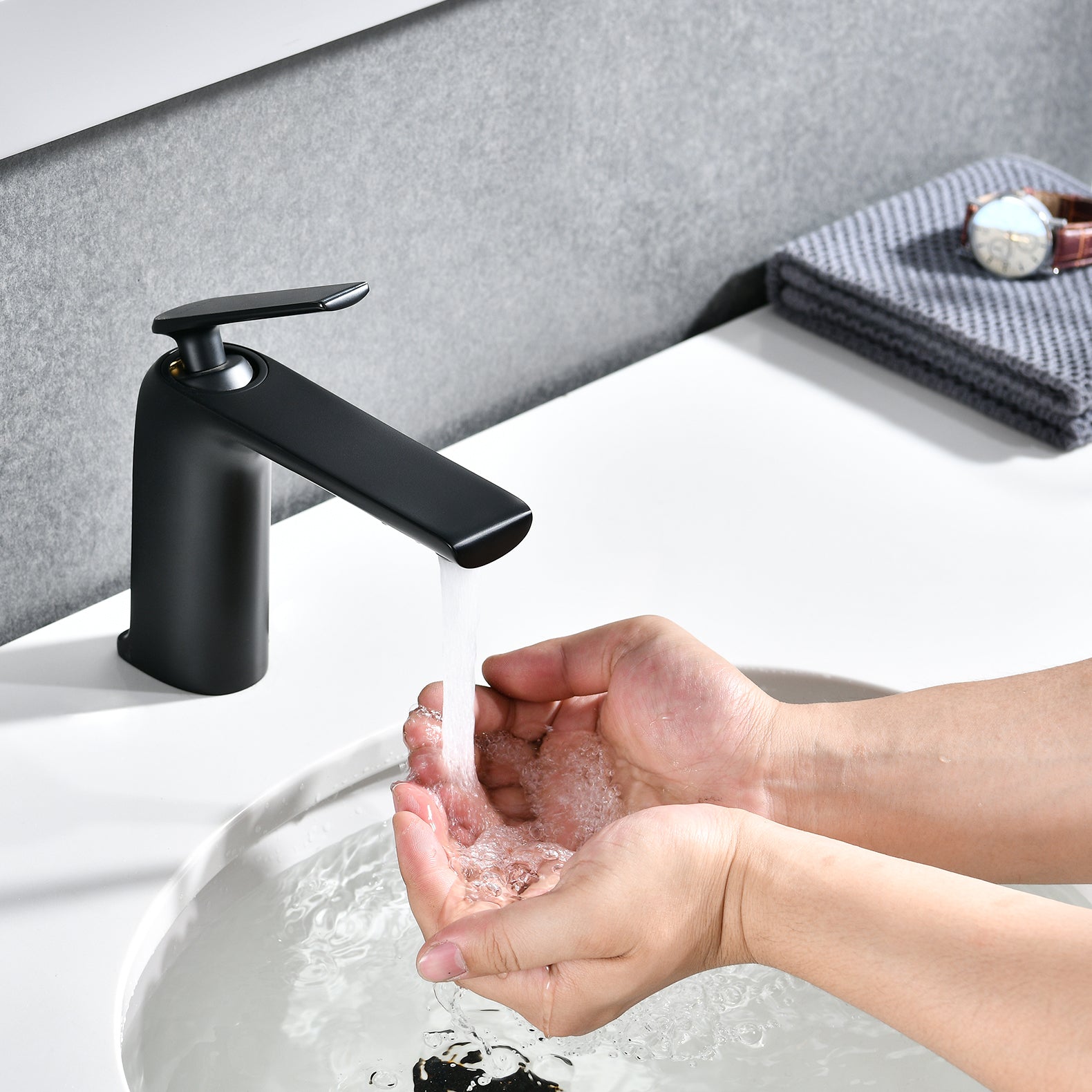 Single Hole Bathroom Faucet In Matte Black Matte Black Brass