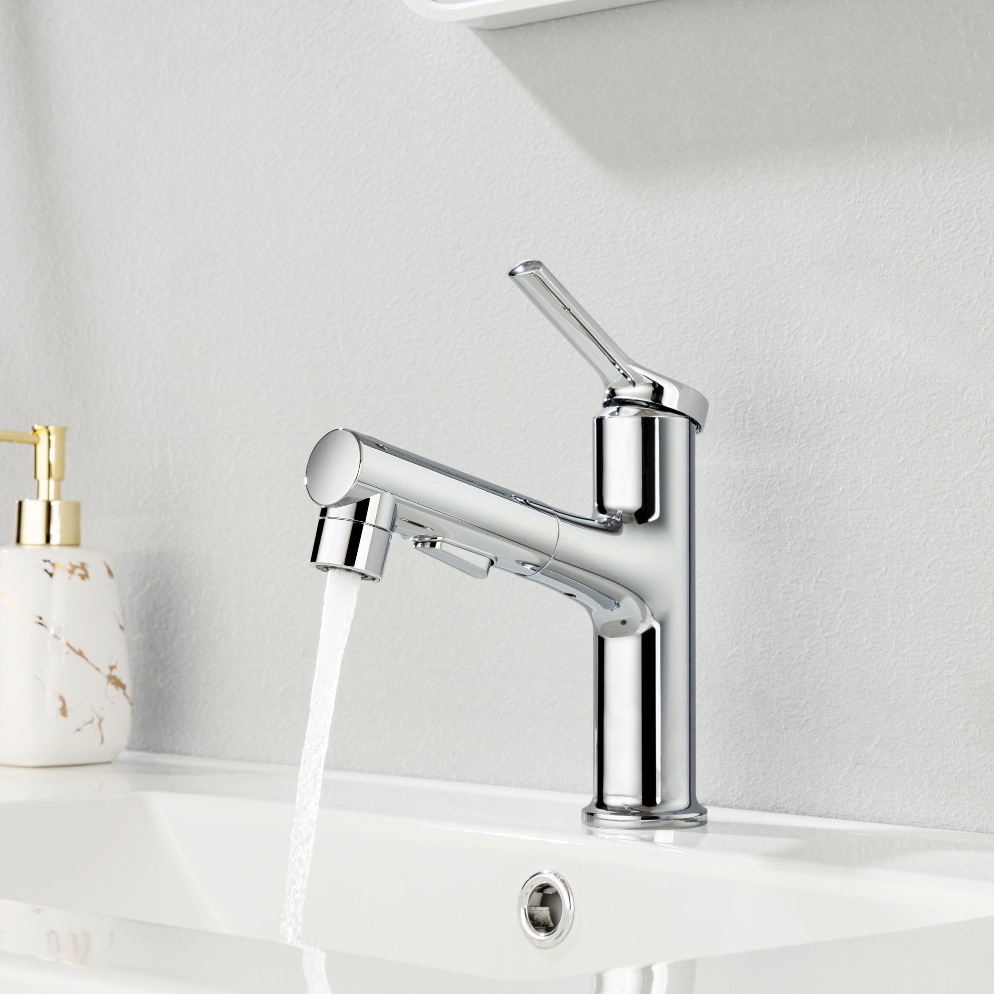 Single Hole Bathroom Faucet with Pull Out Sprayer
