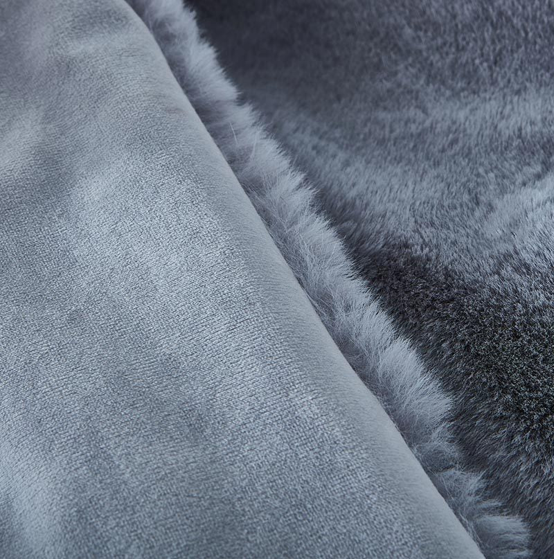 Cassilda Luxury Chinchilla Faux Fur Throw Blanket 50" grey-polyester