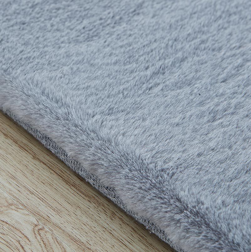 Lily Luxury Chinchilla Faux Fur Rectangular Area Rug Grey Polyester