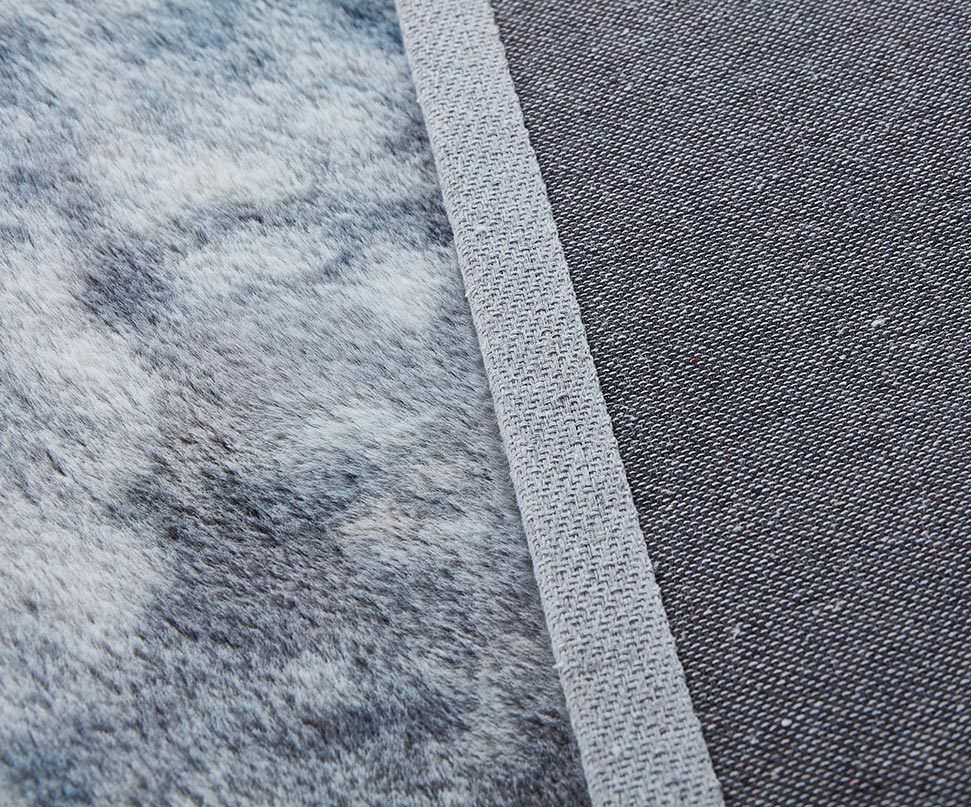 Lily Luxury Chinchilla Faux Fur Rectangular Area Rug Gray Polyester