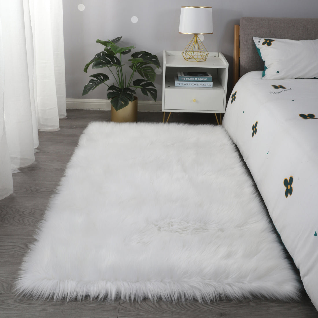 "Cozy Collection" Ultra Soft Fluffy Faux Fur Sheepskin Area Rug White Polyester