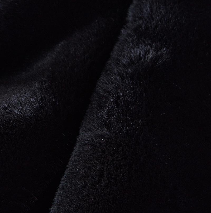 Cassilda Luxury Chinchilla Faux Fur Throw Blanket 50" X 60" Black Polyester