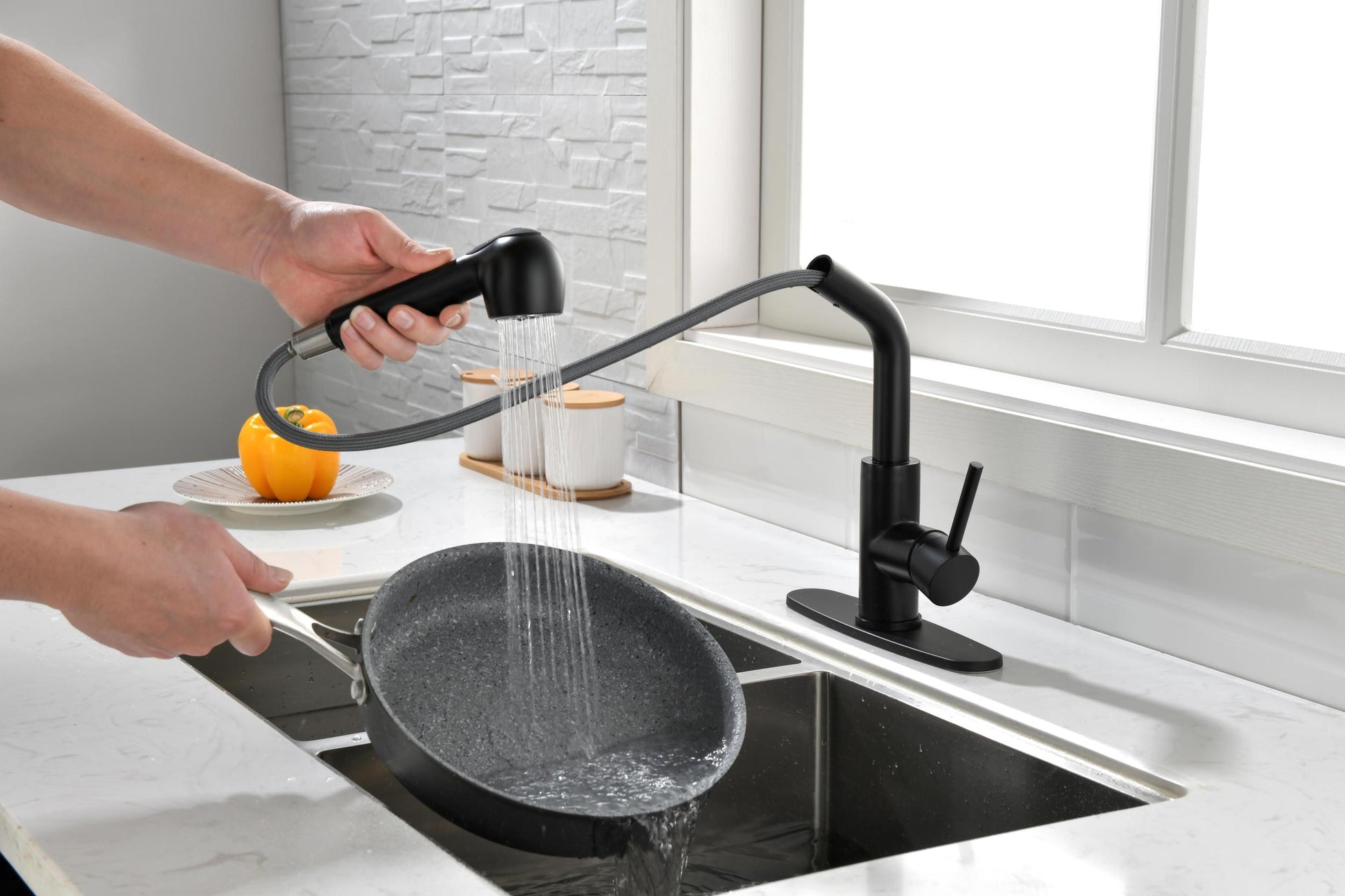 Matte Black Kitchen Faucets With Pull Down