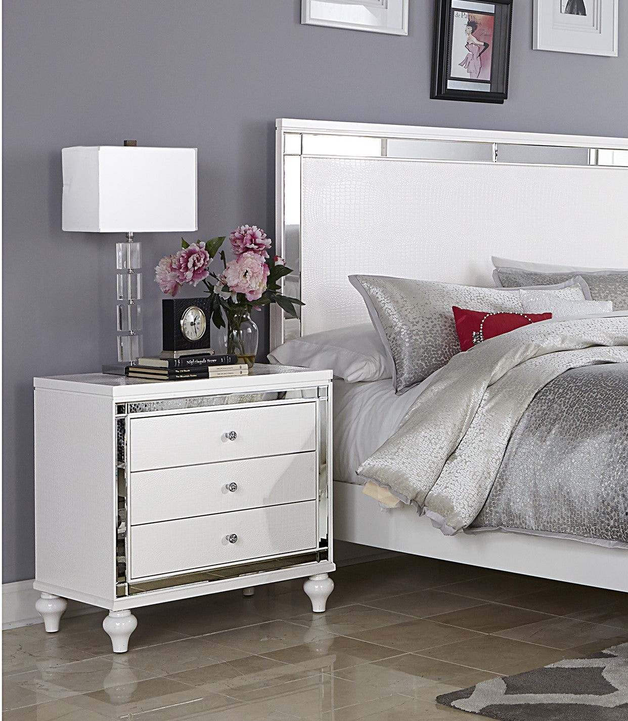 Glamorous Metallic White Finish 1Pc Nightstand Of 3X Drawers Faux Alligator Embossed Front Modern Bed Side Table White 3 Drawers Bedroom Wood