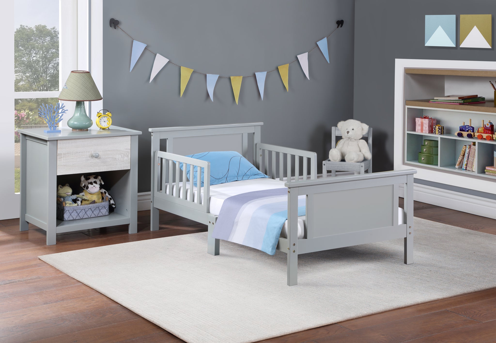 Connelly Reversible Panel Toddler Bed Gray Rockport gray-solid wood