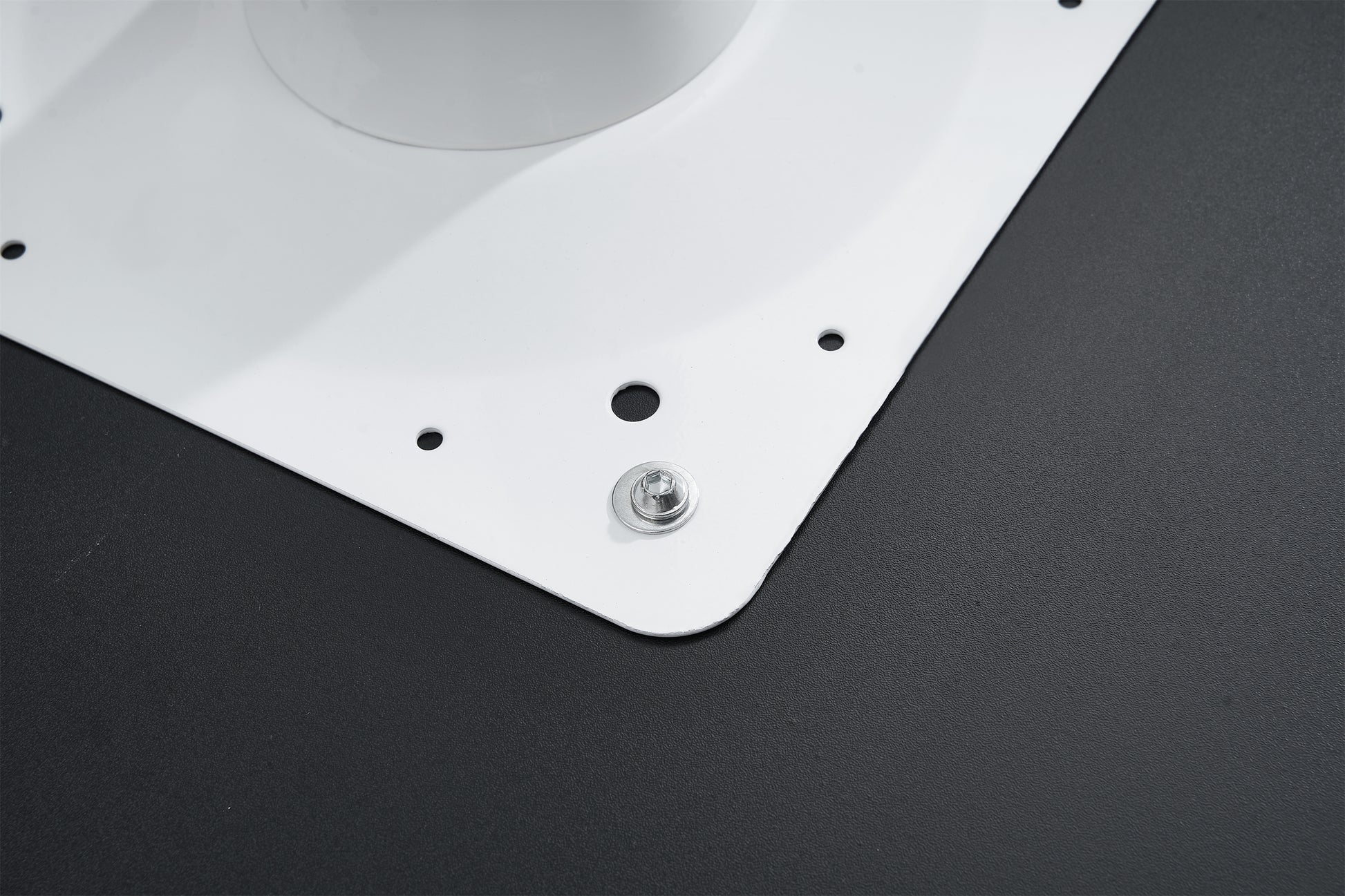 Tulip Dining Table ,Dia. 106Cm Round, Wht, Marble Wht, 1Pc Per Ctn White Seats 4 White European Round Mdf