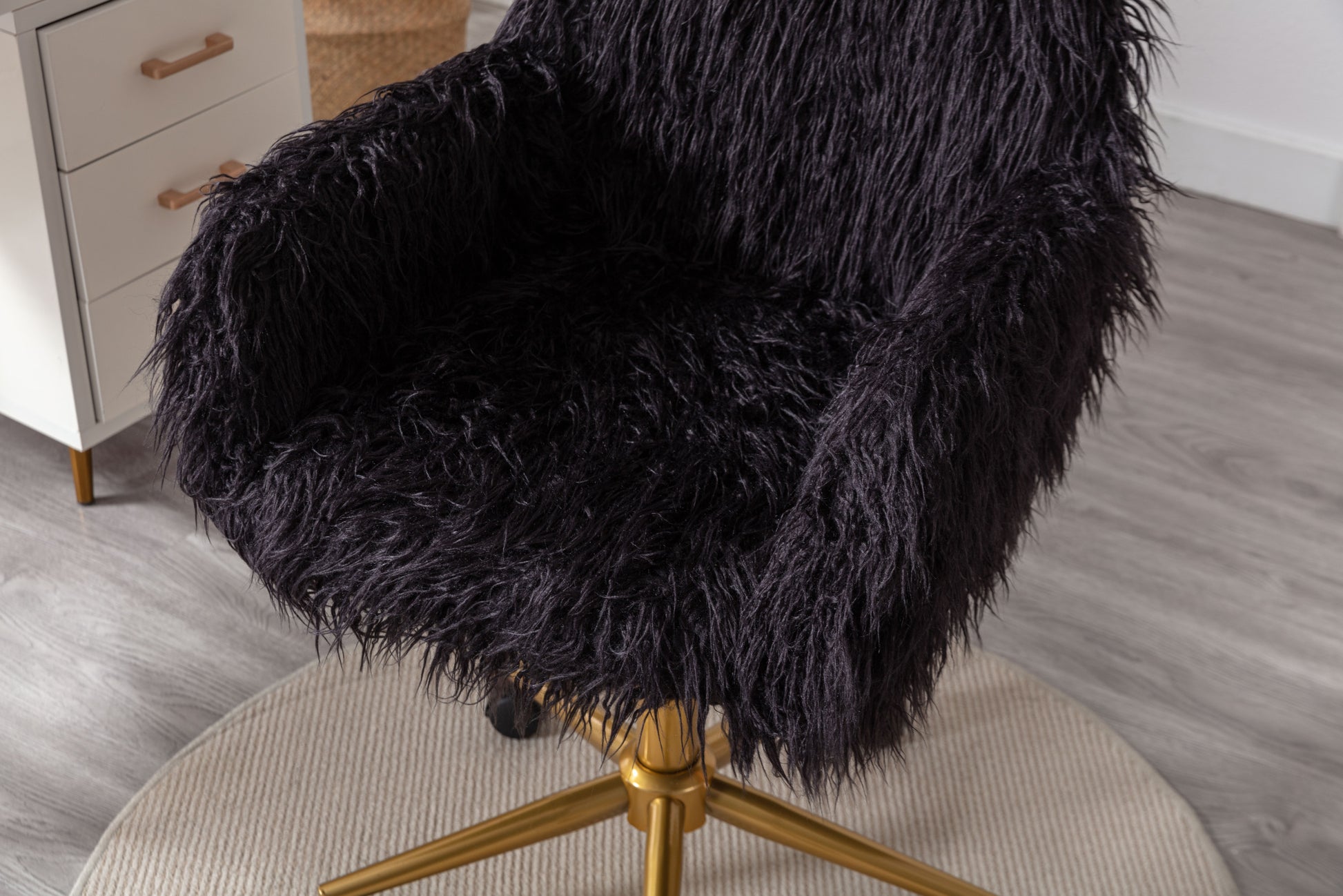 Hengming Modern Faux Fur Home Office Chair, Fluffy Chair For Girls, Makeup Vanity Chair With Gold Plating Base Black Faux Fur