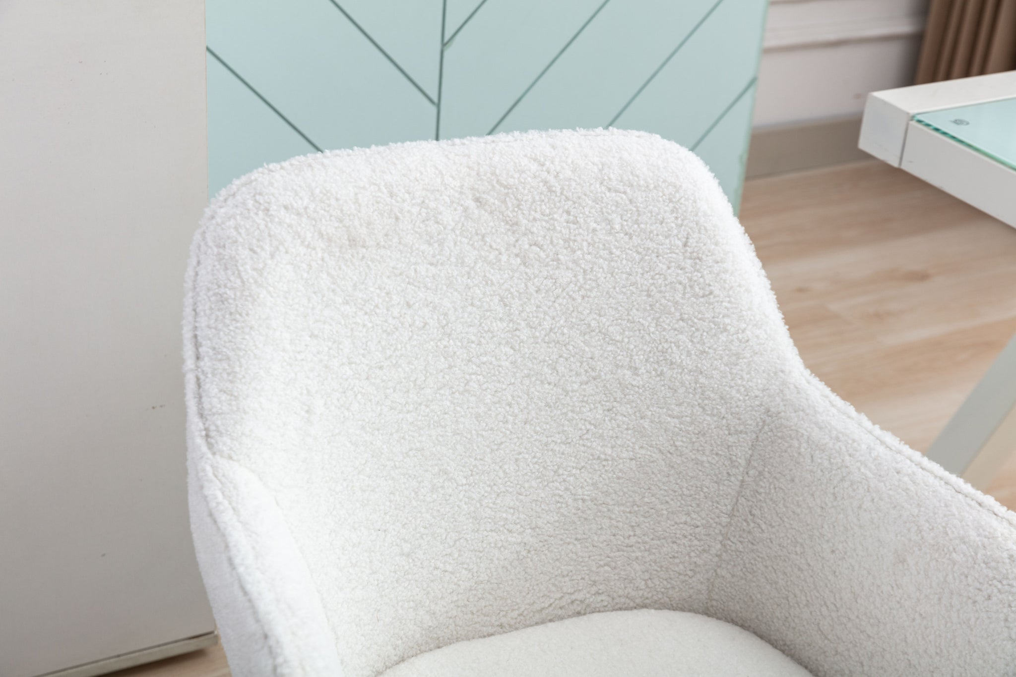 Modern Teddy Fabric Material Adjustable Height 360 white teddy-foam-wool