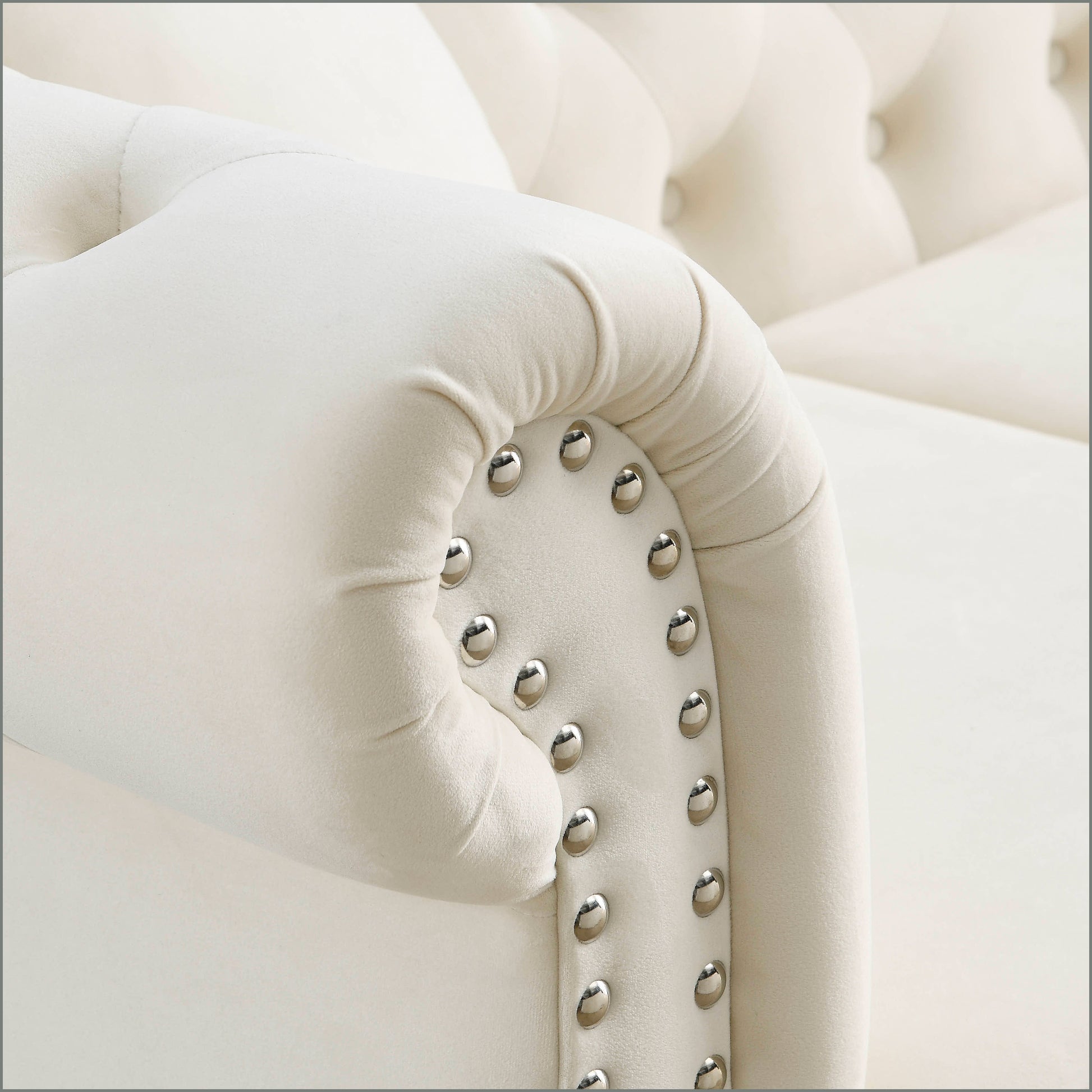 Video 80" Chesterfield Sofa Beige Velvet For Living Room, 3 Seater Sofa Tufted Couch With Rolled Arms And For Living Room, Bedroom, Office, Apartment, Two Pillowsw834S00008 Beige Foam Velvet