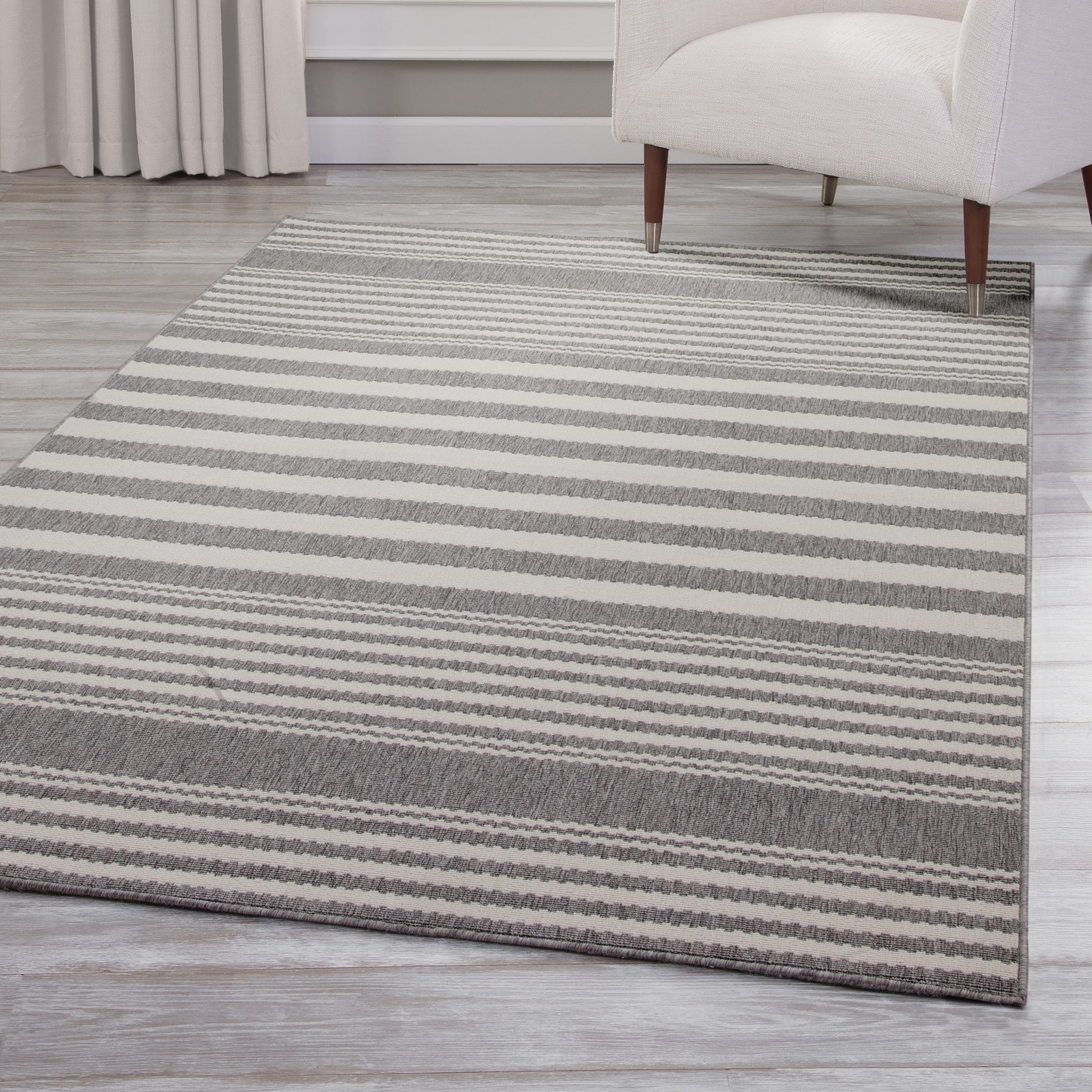 Hampton White And Gray Polypropylene Indoor Outdoor Area Rug 8X10 White Polypropylene