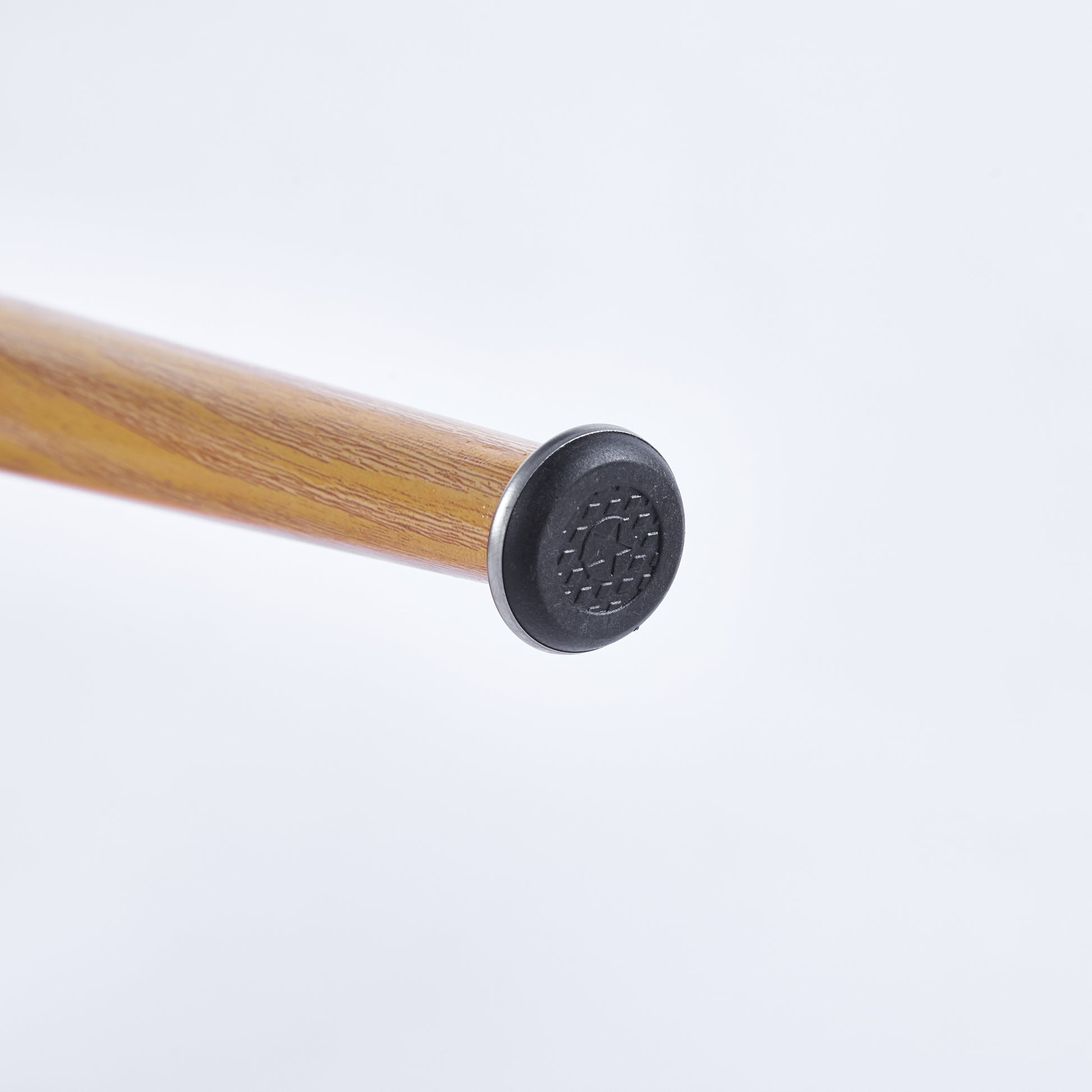 Modern Beige Dining Chair Set Of 2 With Iron Tube Wood Color Legs, Shorthair Cushions And Comfortable Backrest, Suitable For Dining Room, Living Room, Cafe, Simple Structure. Light Beige Fabric