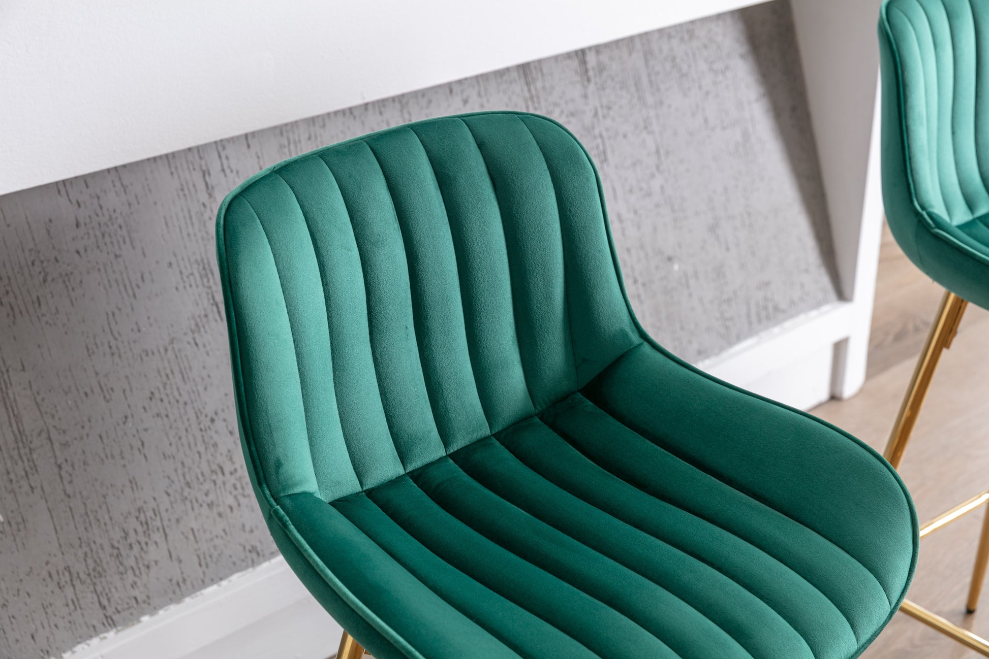 30 Inch Set Of 2 Bar Stools,With Chrome Footrest Velvet Fabric Counter Stool Golden Leg Simple High Bar Stool,Green Green Foam Fabric