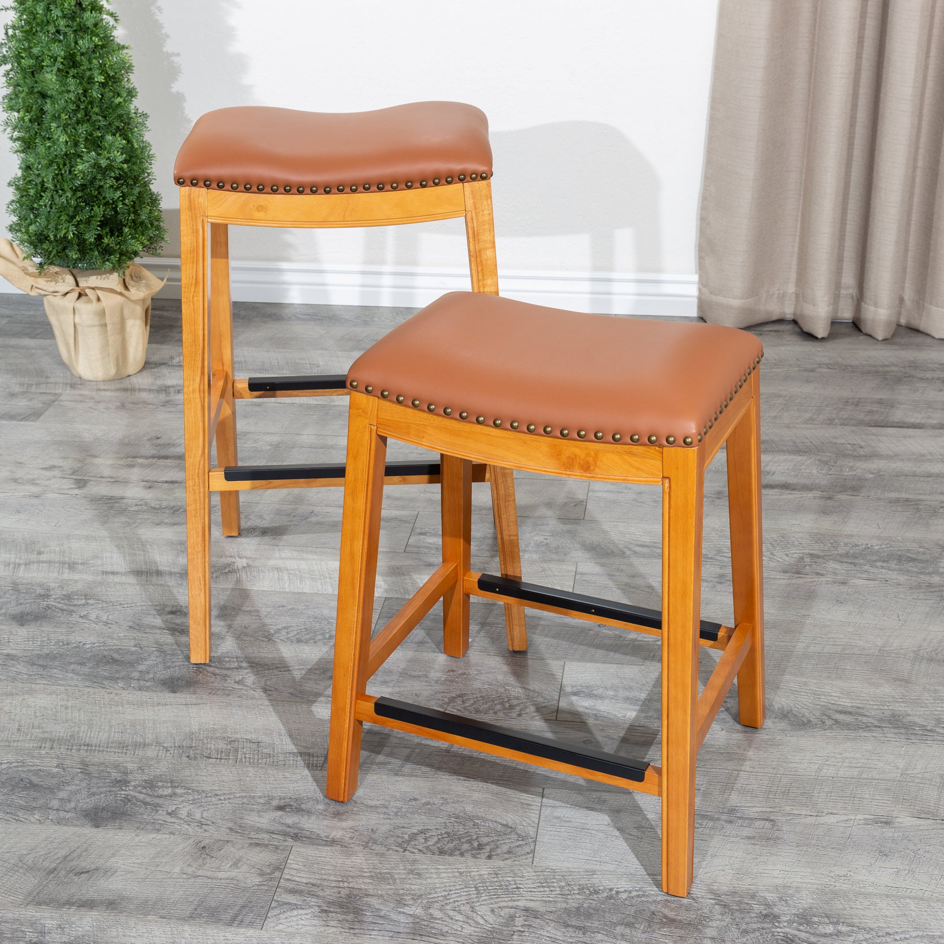 24" Counter Stool, Natural Finish, Saddle Leather Seat Natural Bonded Leather