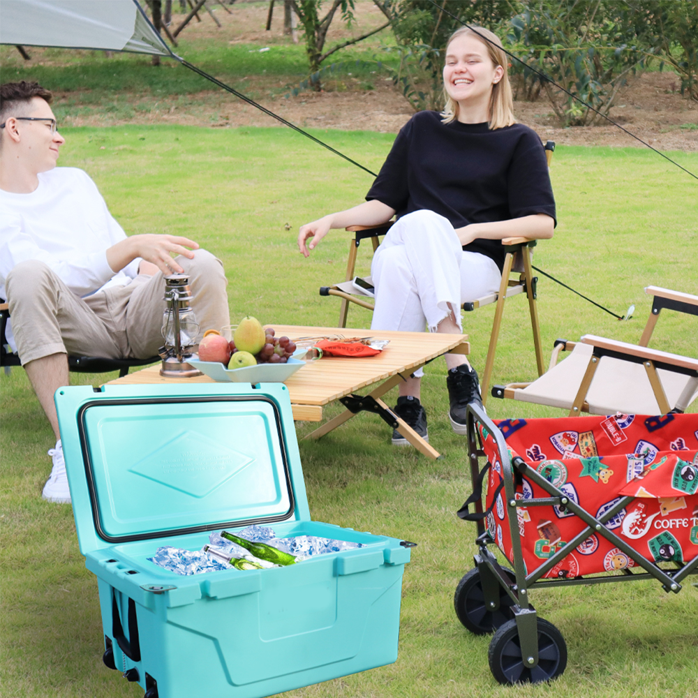 Hot Selling Blue Color 65Qt Outdoor Cooler Fish Ice Chest Box 2022 Popular Camping Cooler Box Blue Abs Plastic