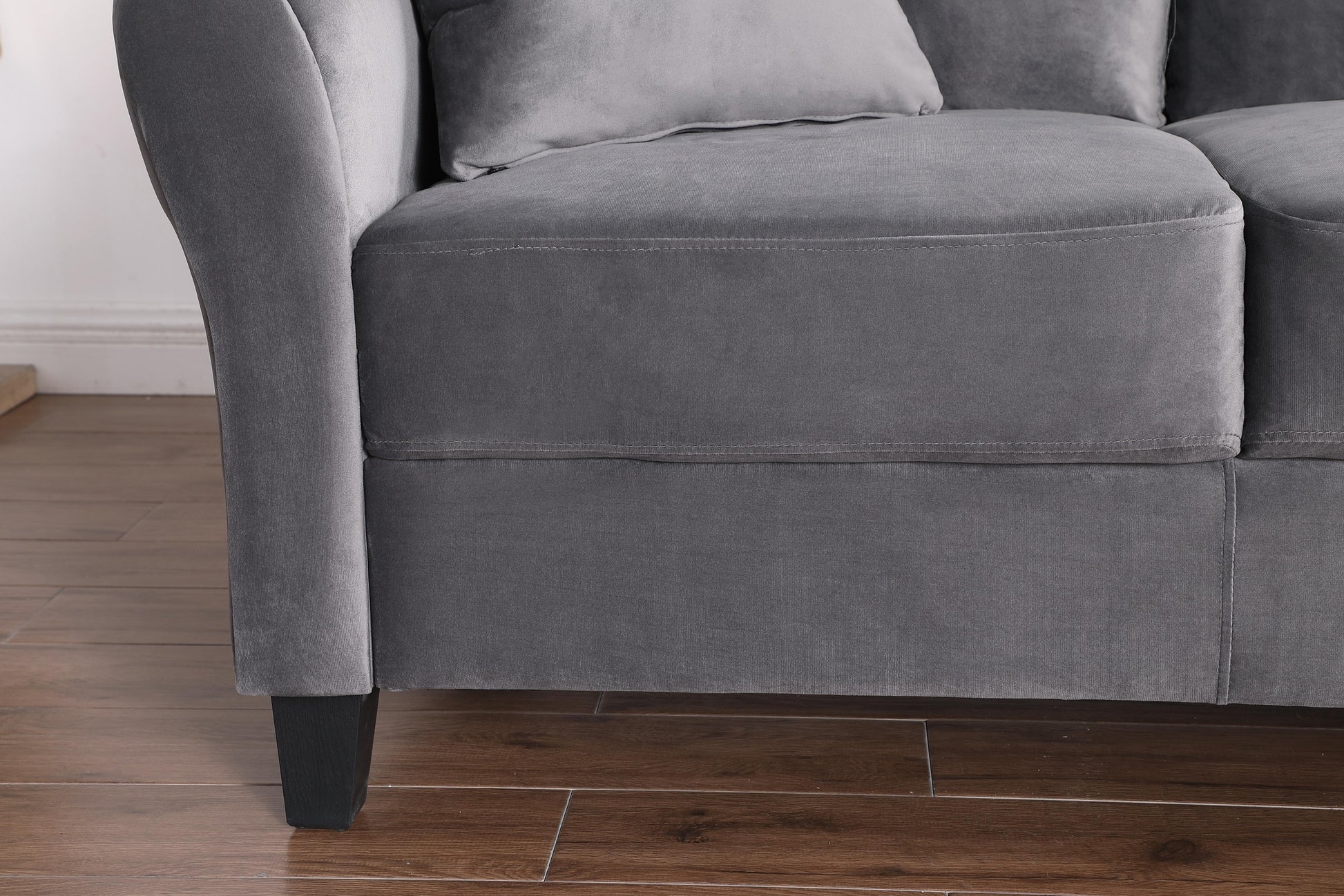 Modern Velvet Couch With 2 Pillow, 78 Inch Width Living Room Furniture, 3 Seater Sofa With Plastic Legs Gray Velvet