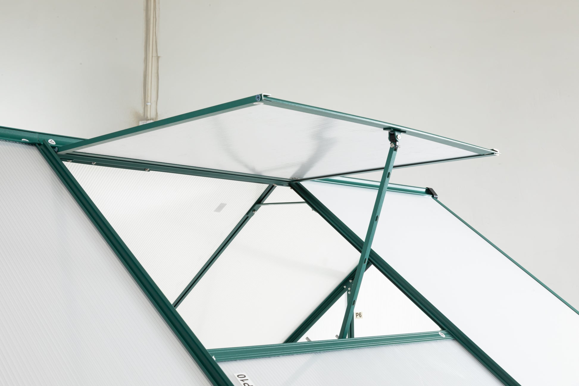 Green 6 X 8 Ft Outdoor Patio Greenhouse Green Aluminum