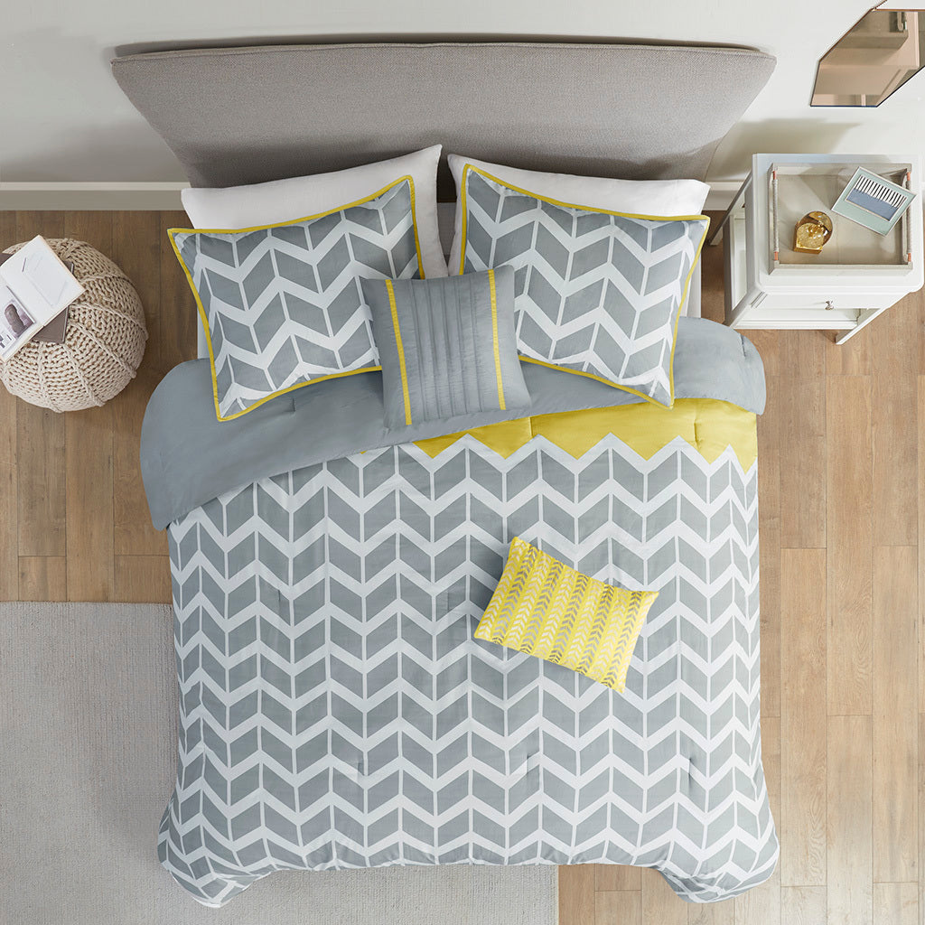 Comforter Set yellow-polyester