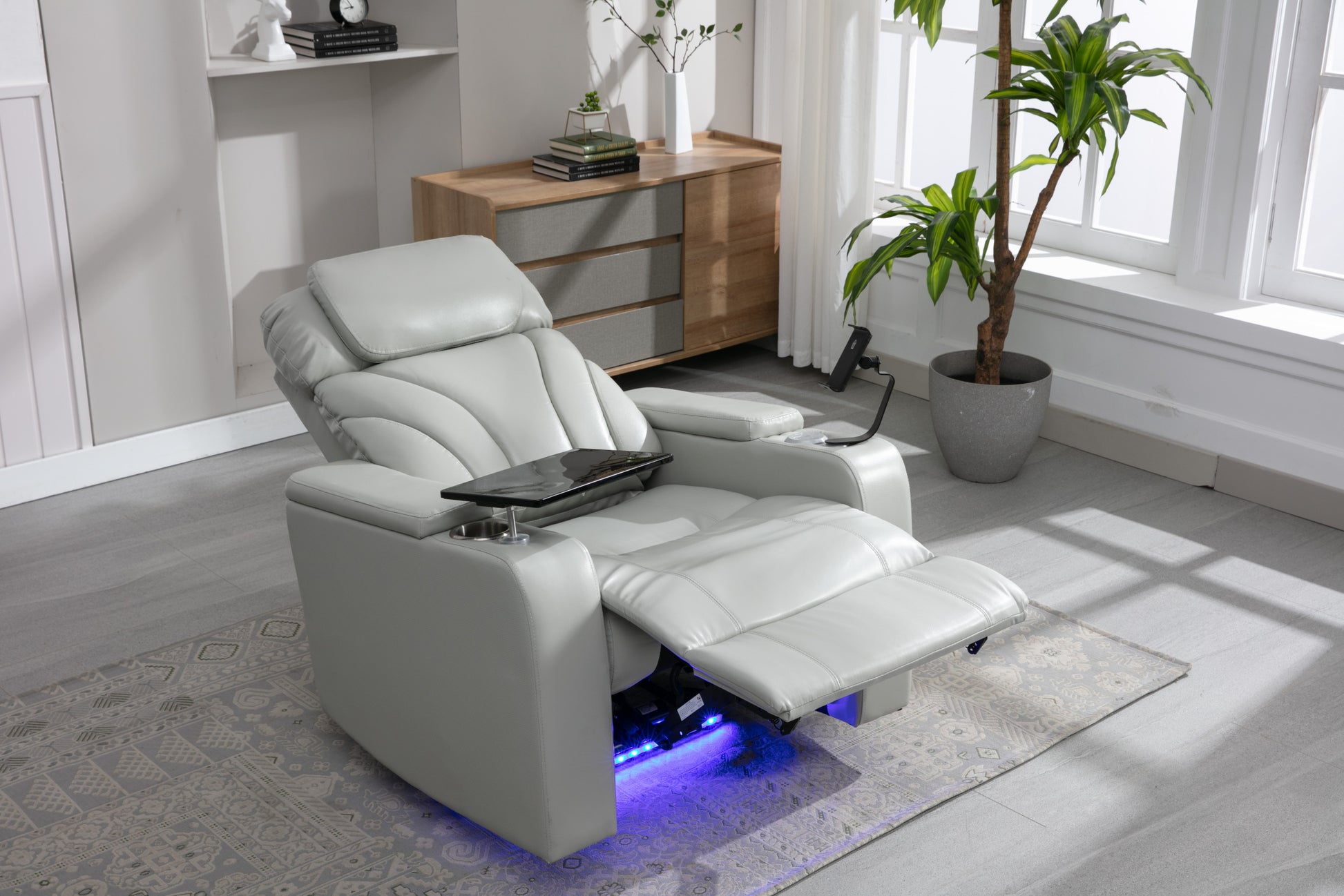 Power Motion Recliner With Usb Charging Port And Hidden Arm Storage, Home Theater Seating With Convenient Cup Holder Design ,And Stereo Light Grey Light Grey Foam Pu