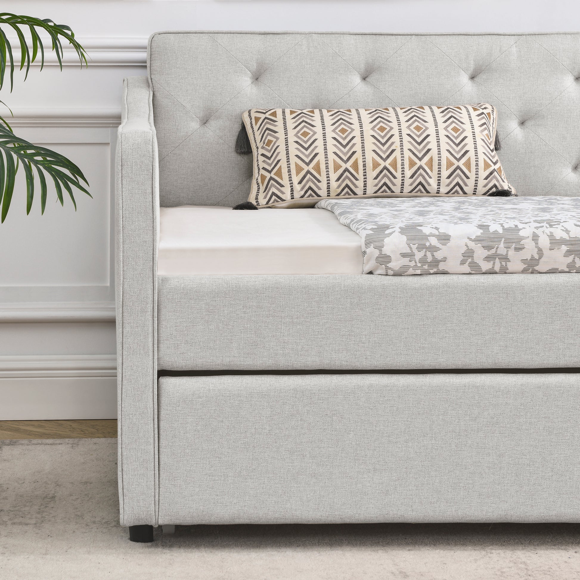 Twin Size Daybed With Twin Size Trundle Upholstered Tufted Sofa Bed, Waved Shape Arms, Beige 80.5"X44.5"X33.5" Beige Linen