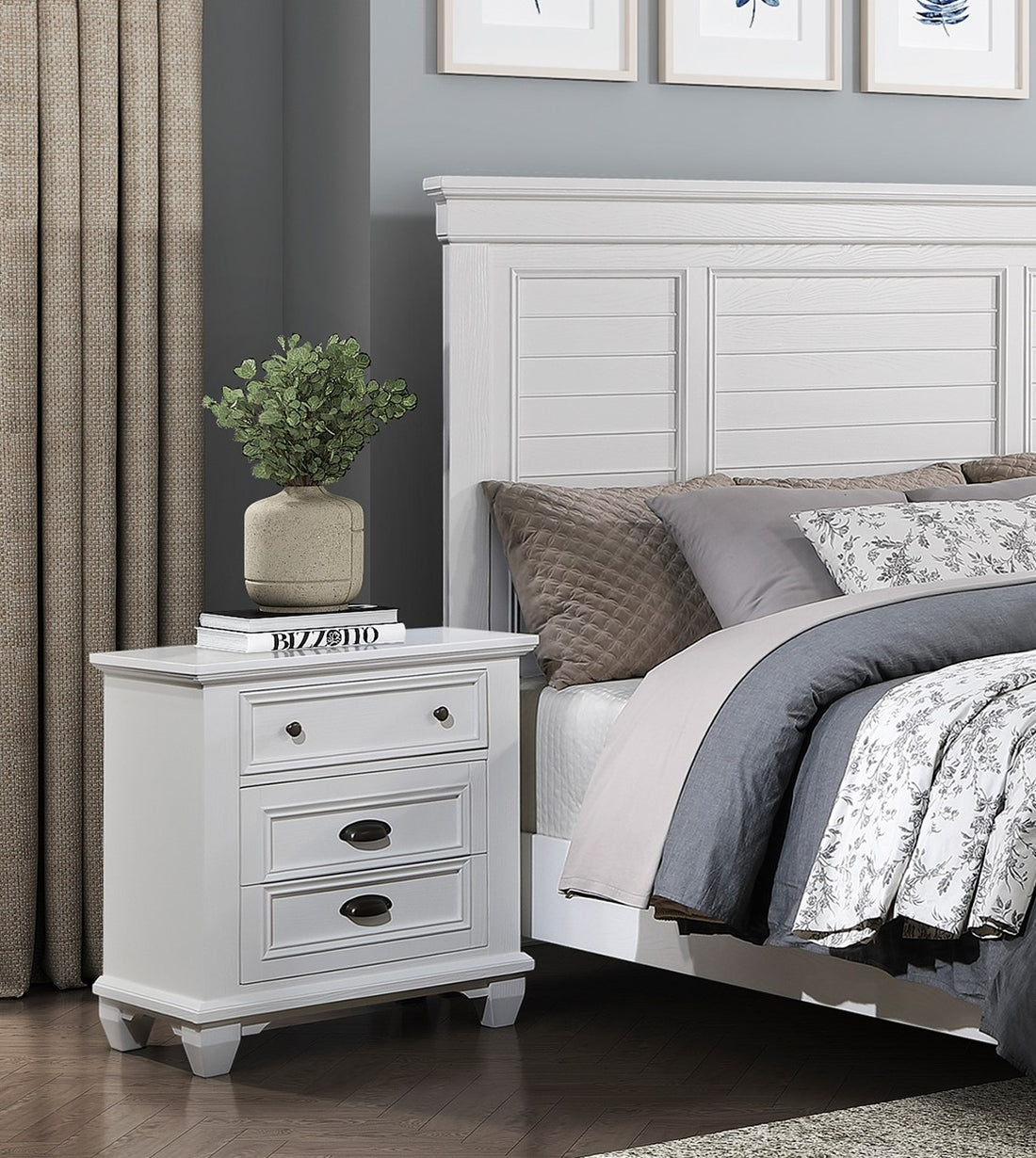 White Finish Two Drawers Nightstand 1Pc Traditional Framing Wooden Bedroom Furniture White 2 Drawers Wood