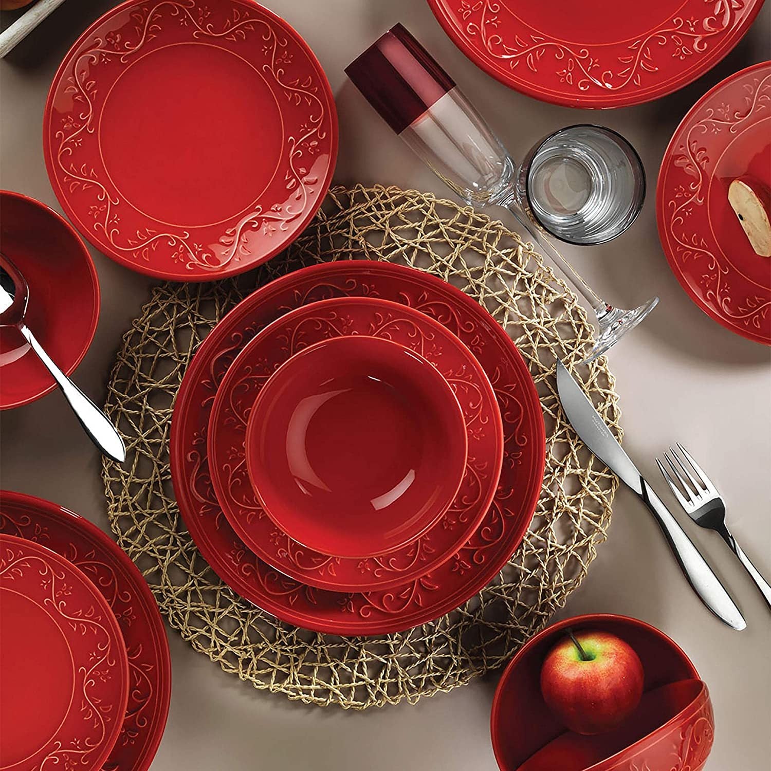 Fulya 16 Pieces Dinnerware Set red-porcelain