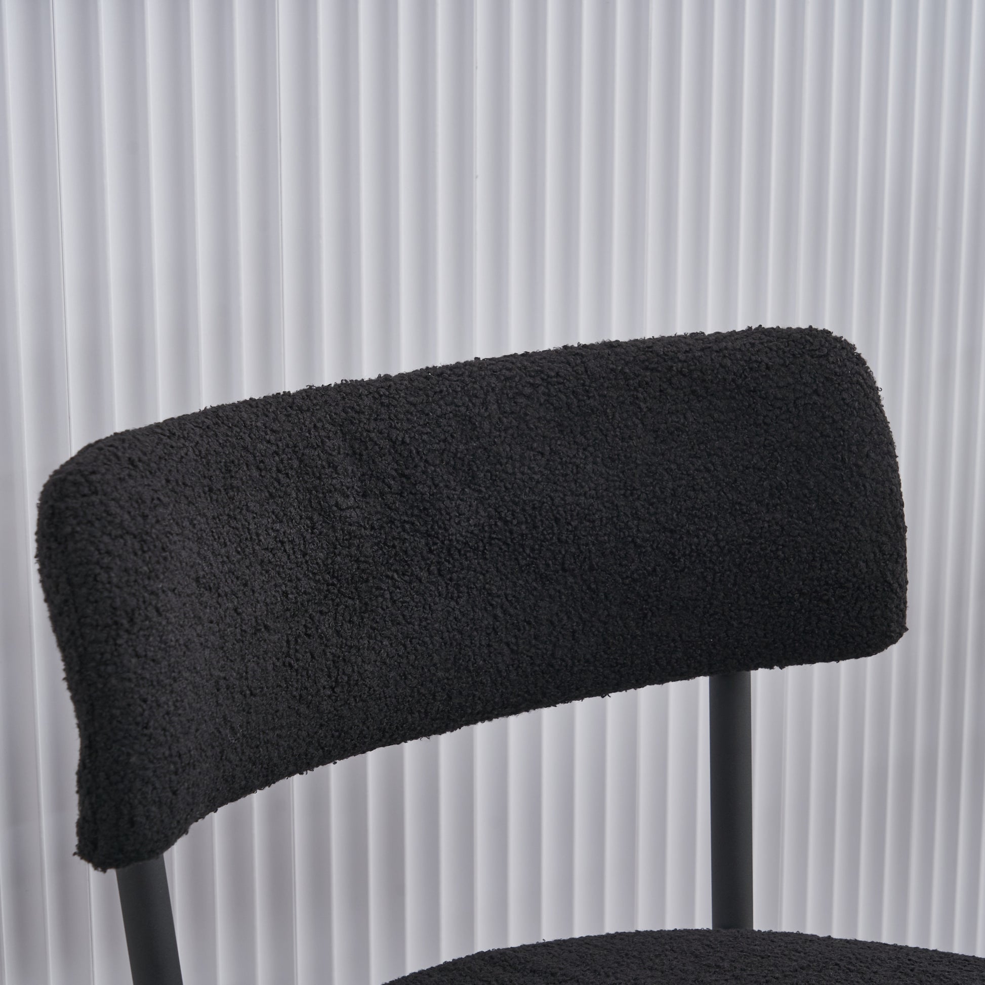 Set Of 2 Mid Century Modern Dining Chairs Teddy Fabric Upholstery Curved Back Metal Frame Black Elegant And Comfortable Kitchen Chairs Black Metal