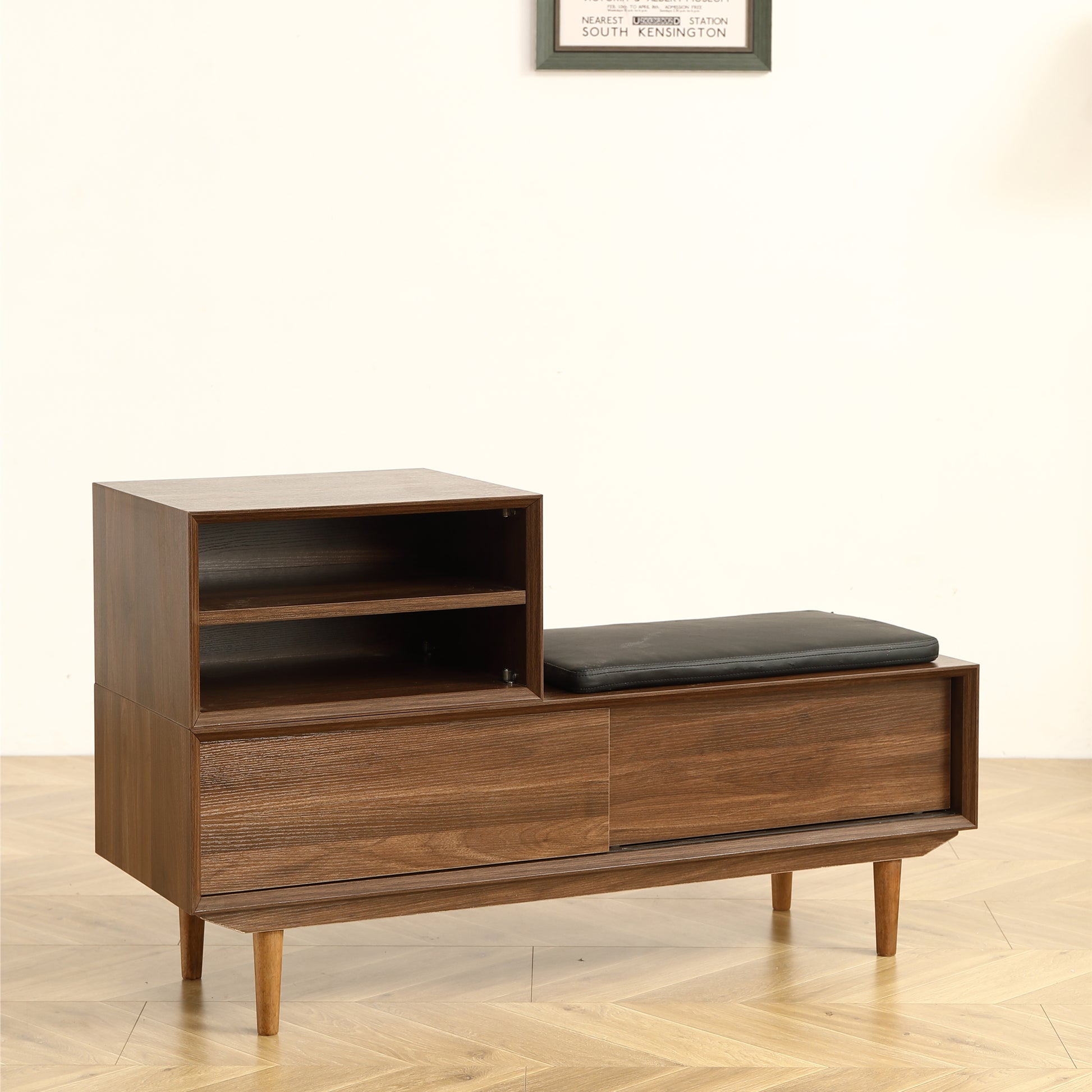 Modern Shoe Changing Cabinet With Cushion 47.24