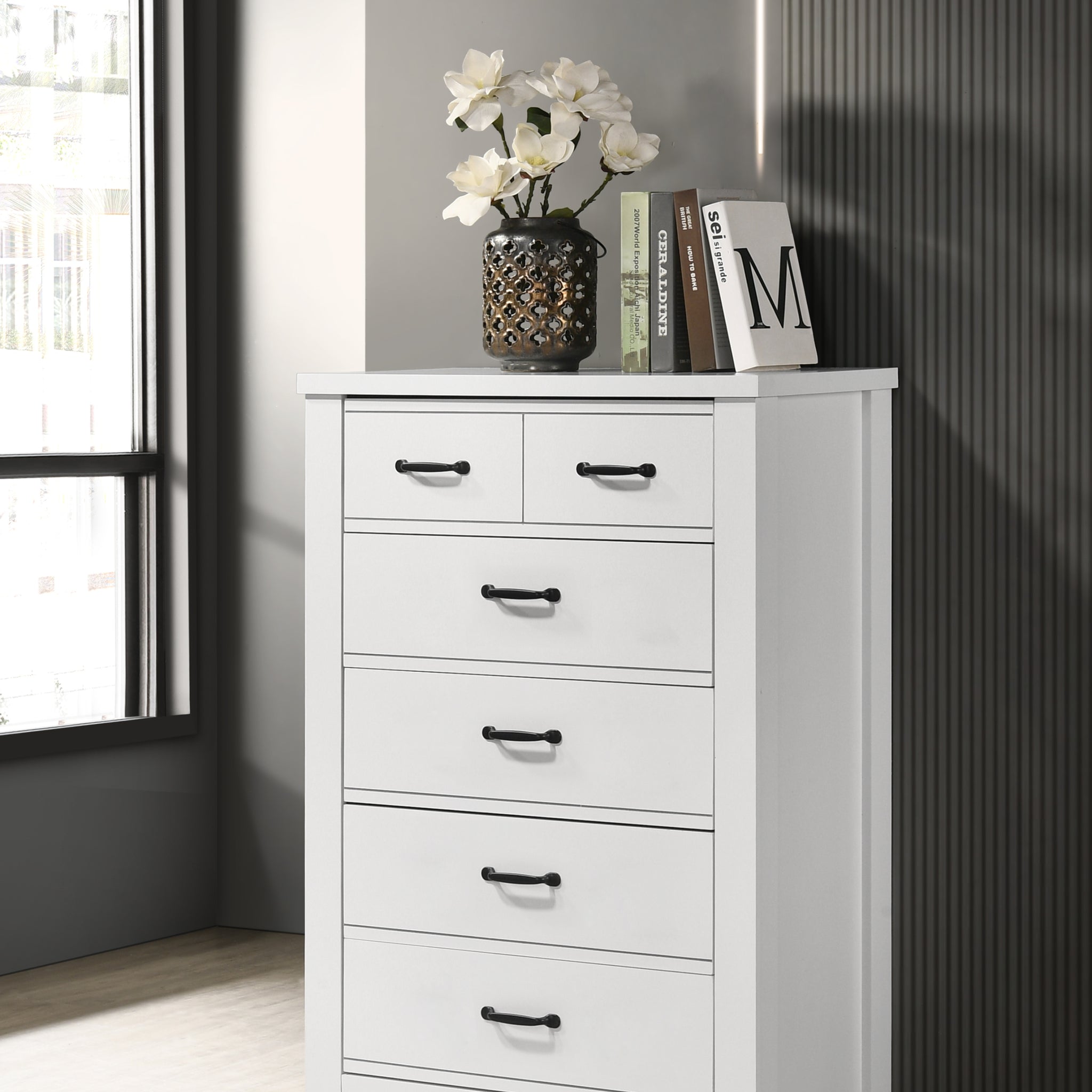 Cassini 31" White 5 Drawer Chest White Engineered Wood