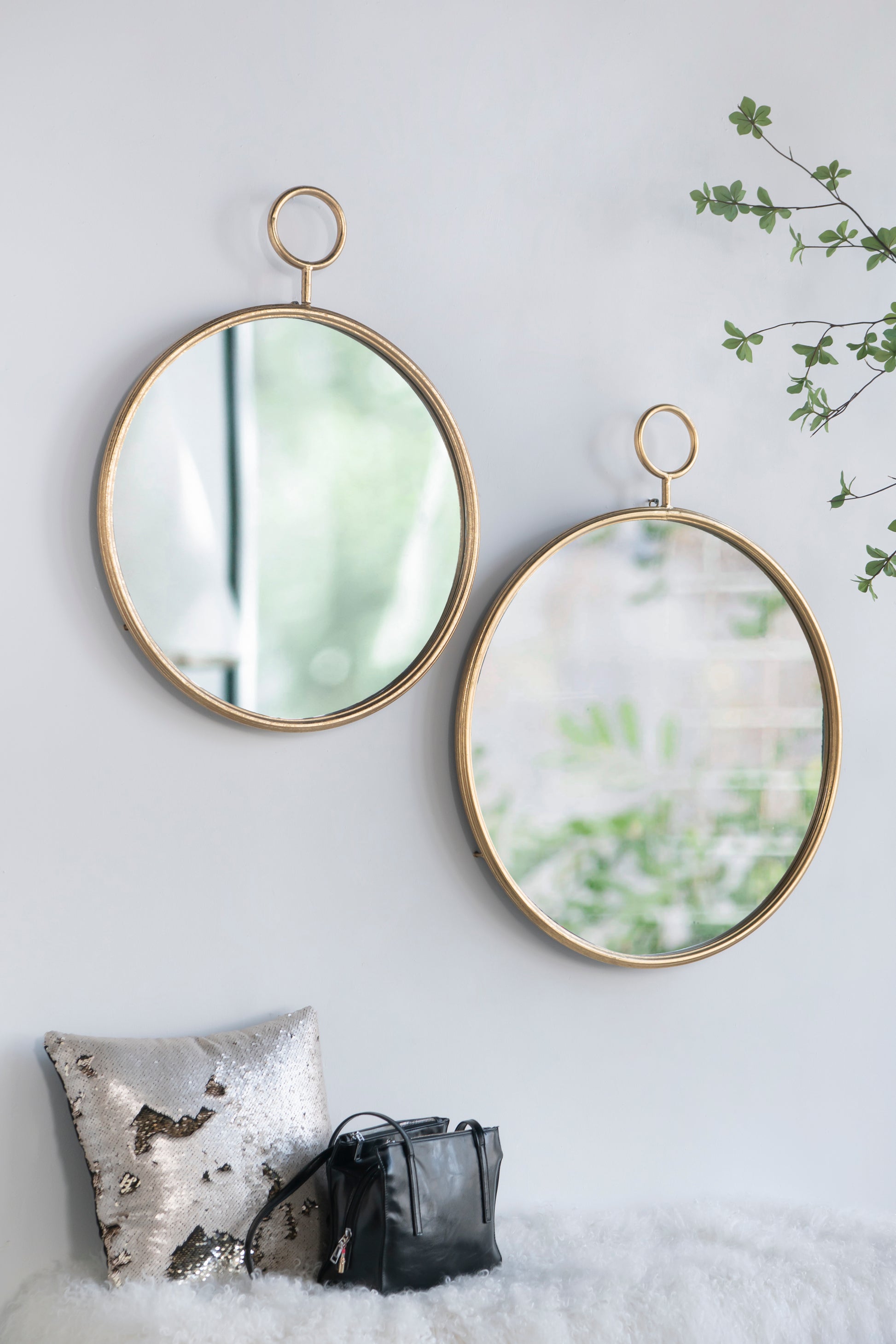 26" x 32" Circle Wall Mirror with Gold Metal Frame gold-iron