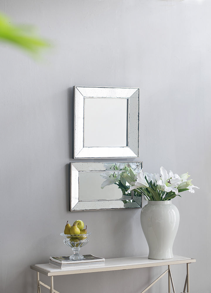 18" X 18" Distressed Silver Square Accent Mirror, Traditional Style Framed Wall Mirror For Living Room, Entryway, Office, Bedroom, Hallway Silver Mdf Glass