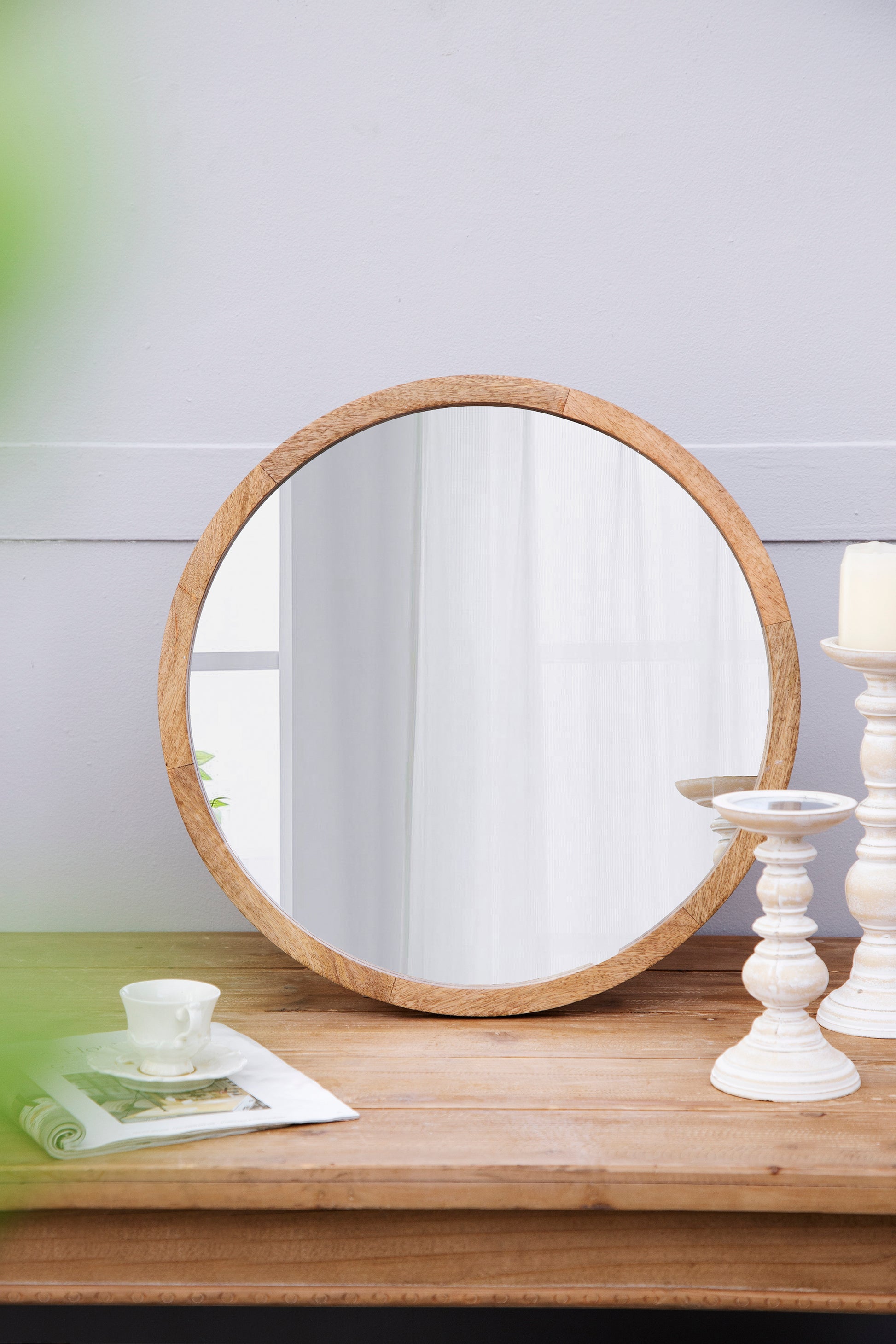 20" x 20" Circle Wall Mirror with Wooden Frame, Wall brown-wood+glass