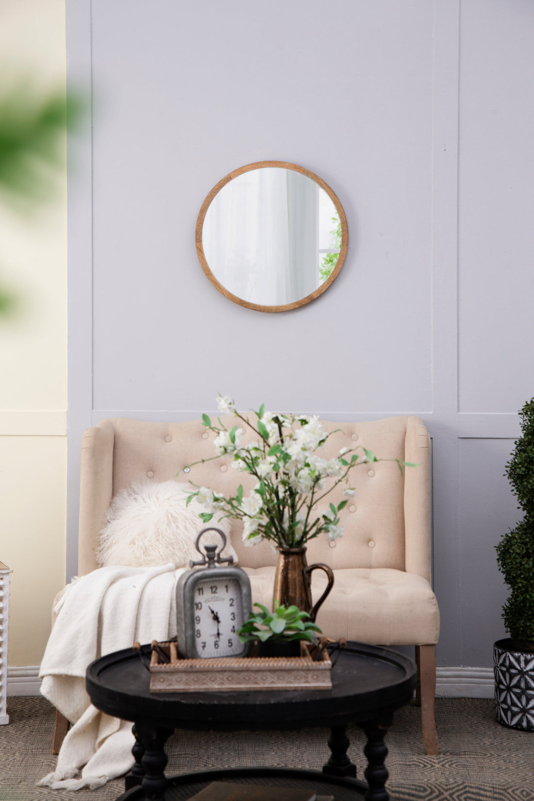 20" X 20" Circle Wall Mirror With Wooden Frame, Wall Mirror For Living Room, Dining Room, Foyer, Bathroom, Office Brown Wood Glass