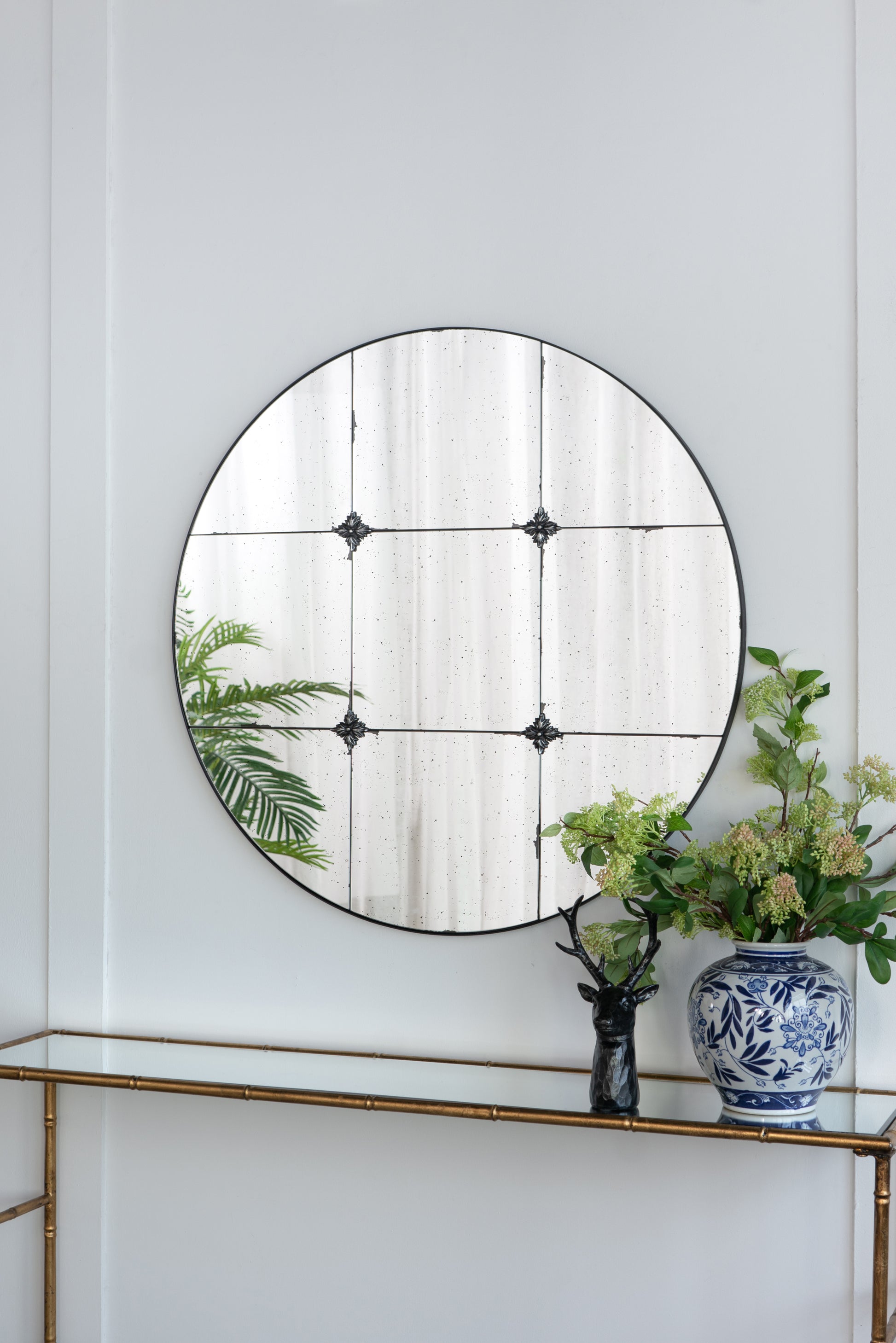 D36" Traditional Decor Style Round Antique Glass Wall Mirror, Wall Decor For For Bathroom Entryway Console Lean Against Wall Black Mdf Glass