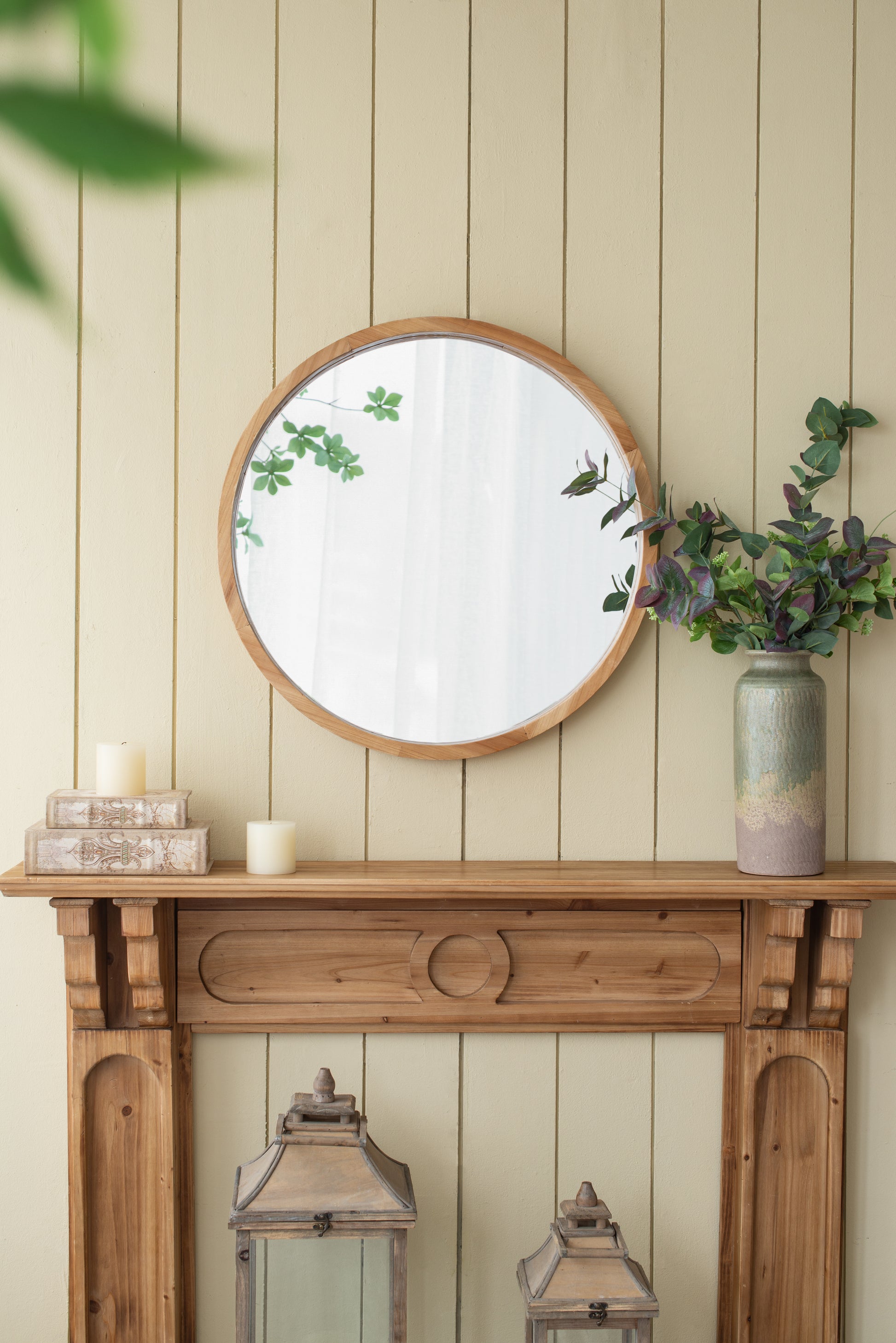 D28" Wood Round Mirror, Farmhouse Decor Style Circle Wall Mirror For Living Room Bathroom Entryway Brown Wood Glass