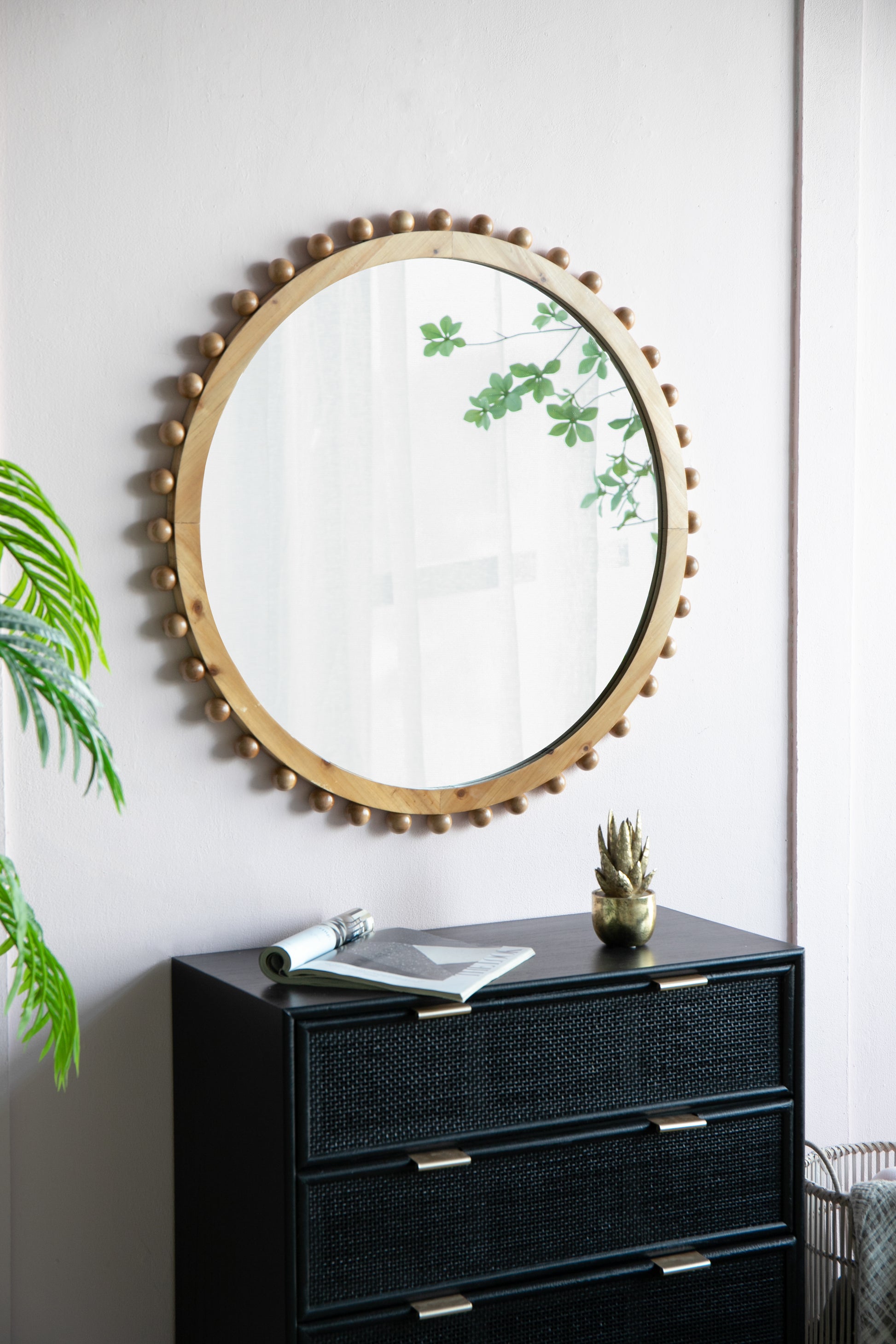 D34" Wood Round Mirror With Beaded Frame, Circle Wall Mirror For Livin D34" Wood Round Mirror With Beaded Frame, Circle Wall Mirror For Livin