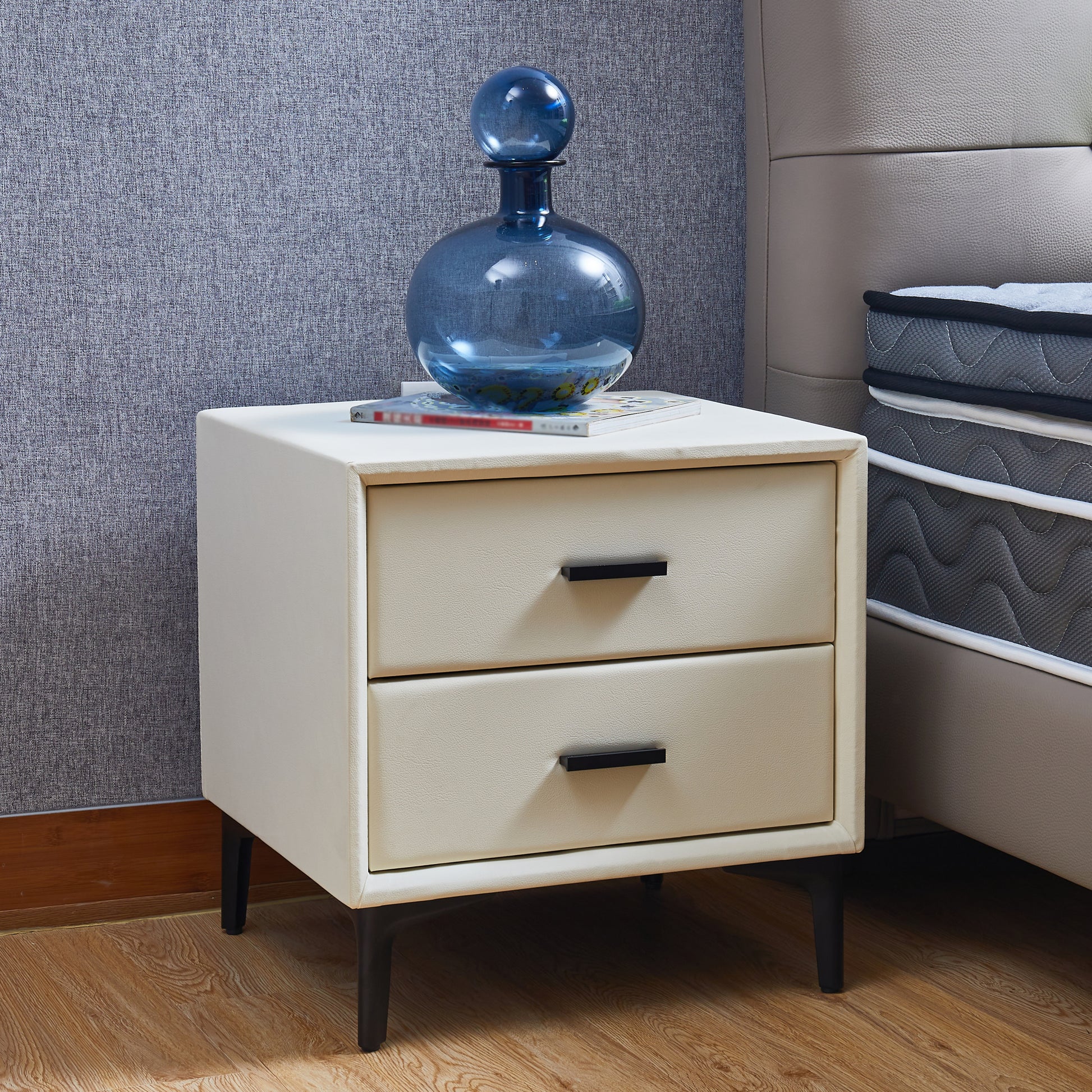 Modern Nightstand With 2 Drawers, Night Stand With Pu Leather And Hardware Legs, End Table, Bedside Cabinet For Living Room Bedroom Beige Beige Pu