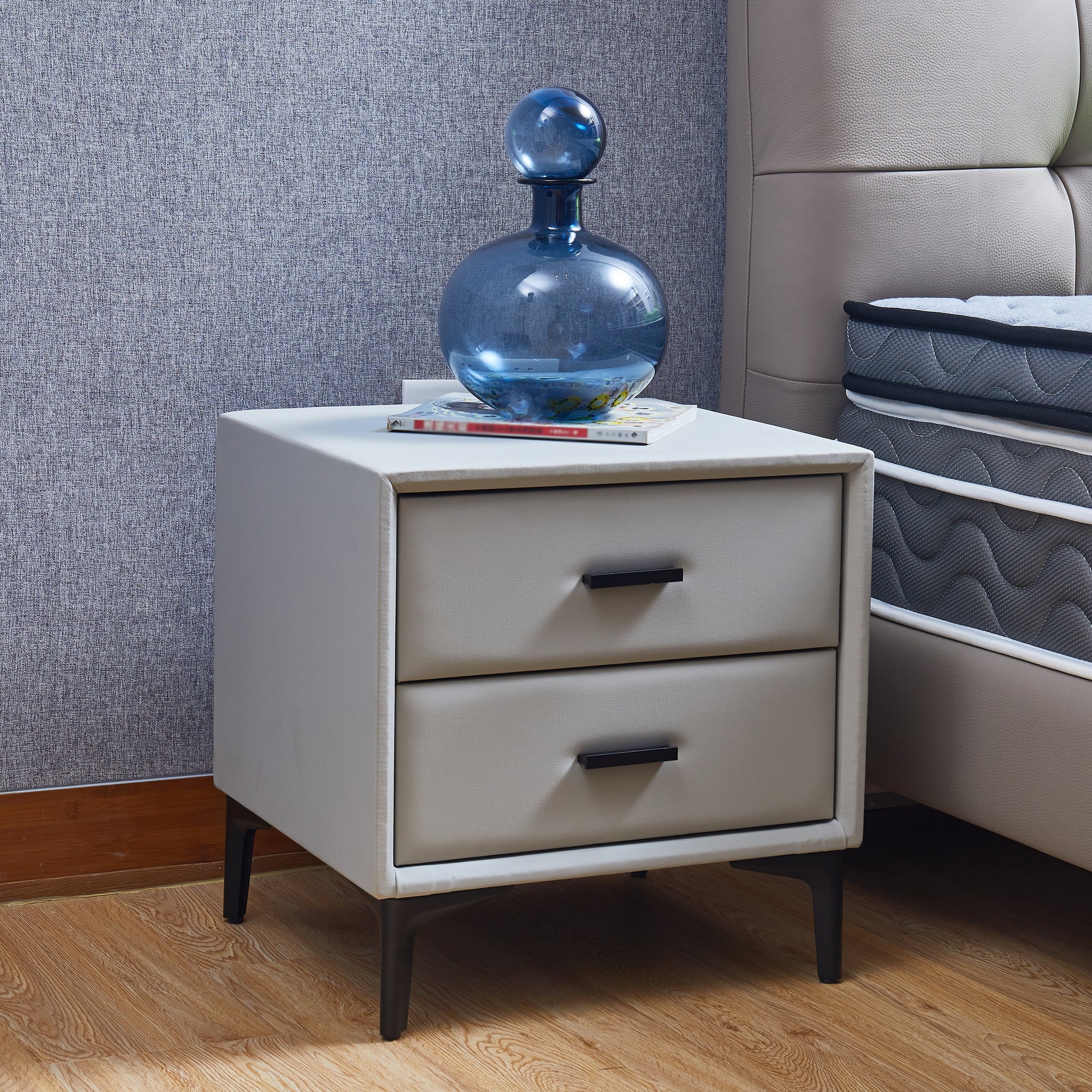 Modern Nightstand With 2 Drawers, Night Stand With Pu Leather And Hardware Legs, End Table, Bedside Cabinet For Living Room Bedroom Light Gray Light Gray Pu