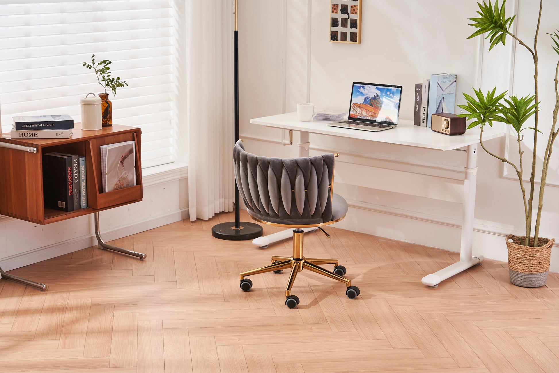 Office Desk Chair, Upholstered Home Office Desk Chairs With Adjustable Swivel Wheels, Ergonomic Office Chair For Living Room, Bedroom, Office, Vanity Study Dark Grey Dark Gray Office Modern Foam Velvet