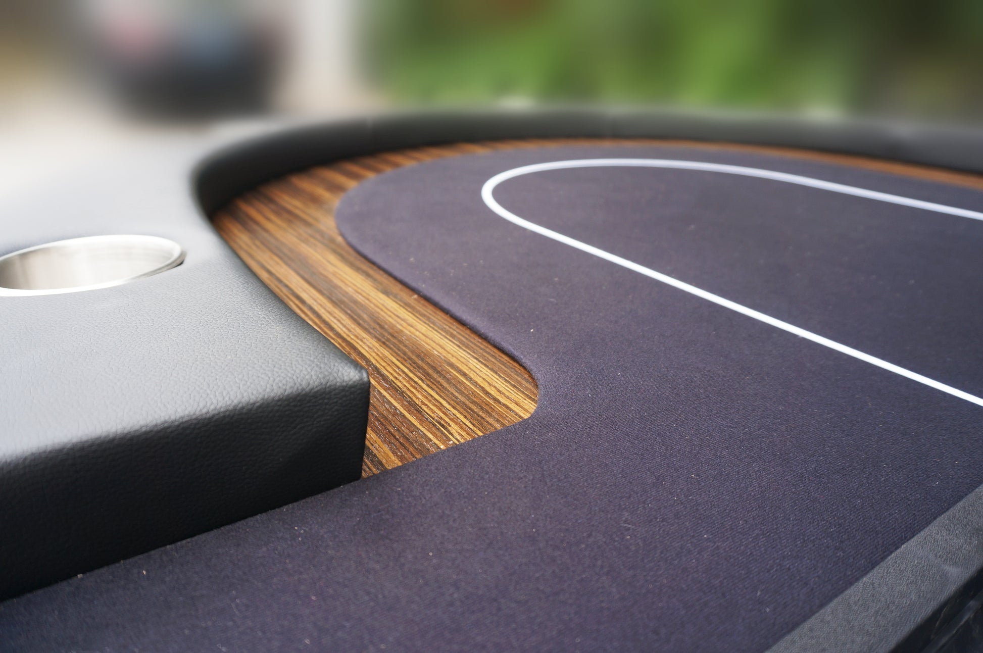 96" Premium Oval Speed Cloth Texas Hold'Em Casino Game Poker Table With Chip Tray Black Wood