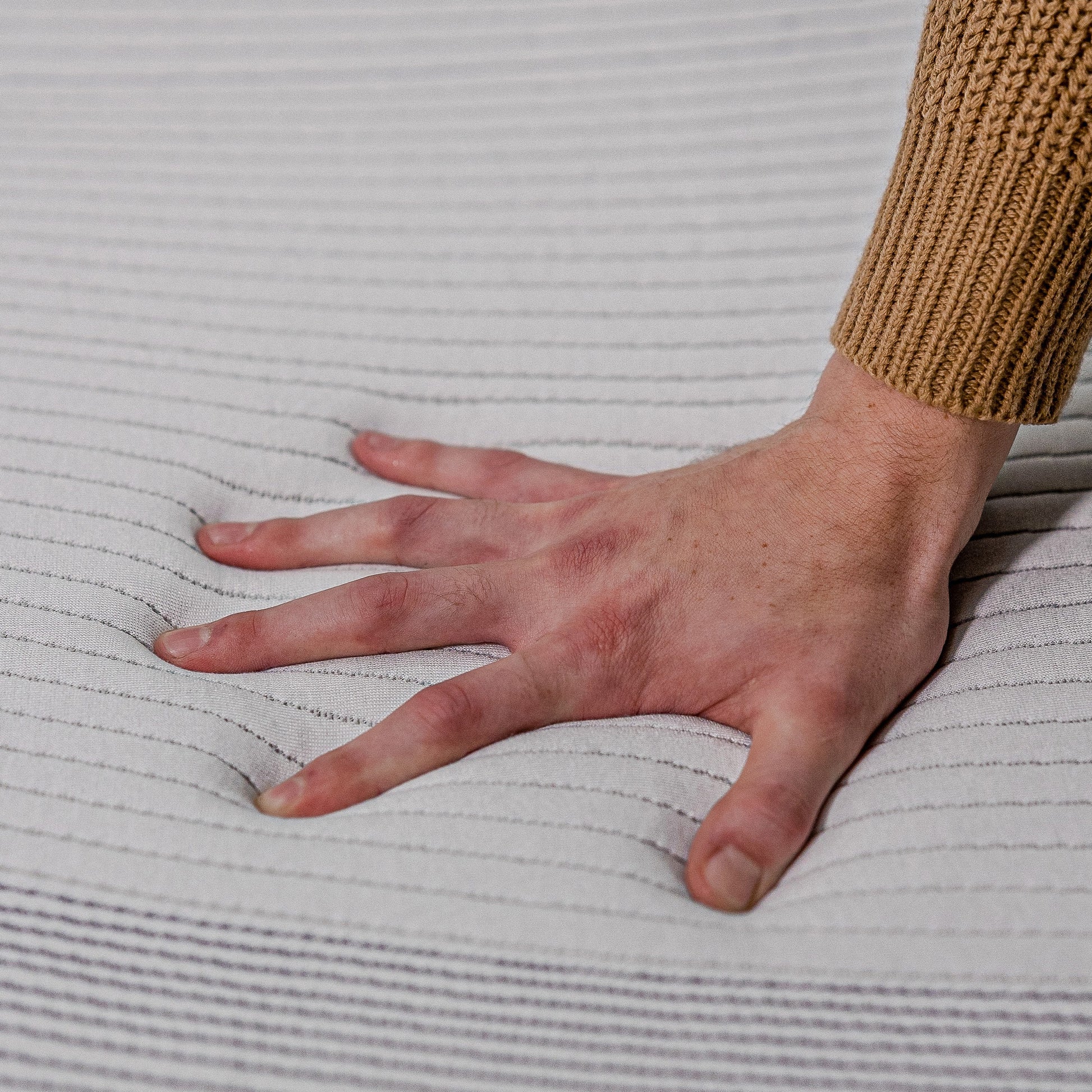 8 Inch Regen Cooling Copper Infused Memory Foam Adult Mattress, Full Size White Bedroom Foam