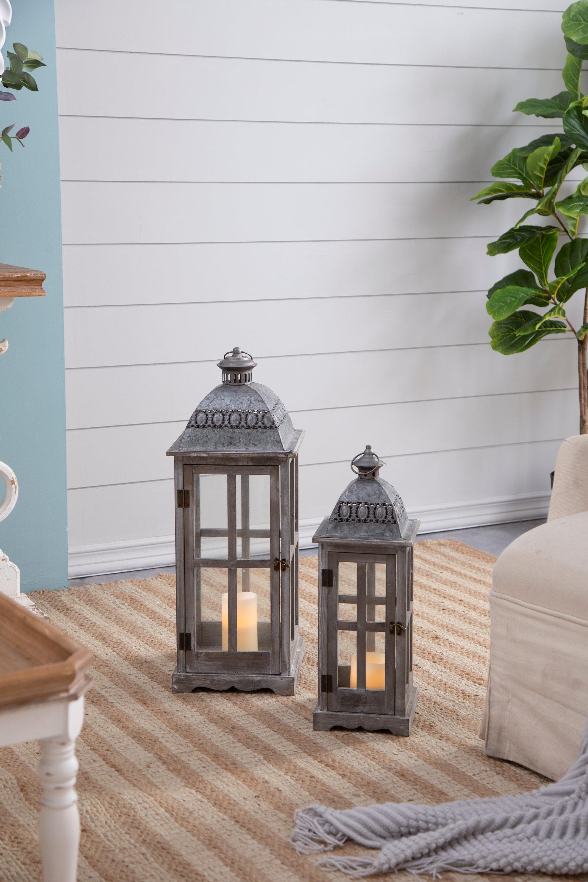 Wooden Candle Lantern Decorative, Hurricane Lantern Holder Decor For Indoor Outdoor, Home Garden Wedding Gray Wood Glass